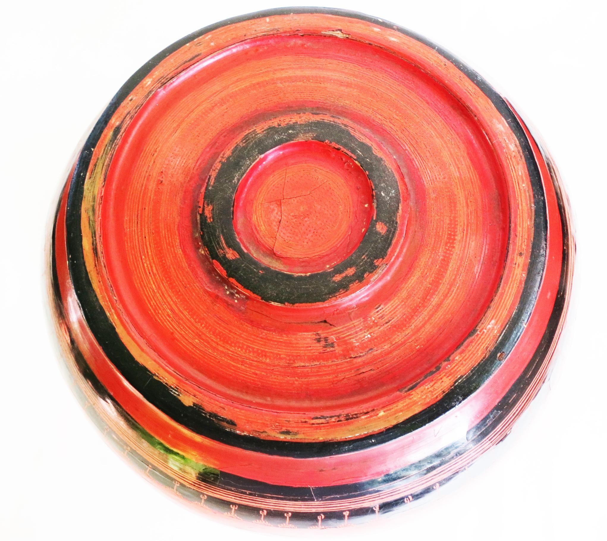 Early 20th Century Burmese Lacquered Water Bowl, 