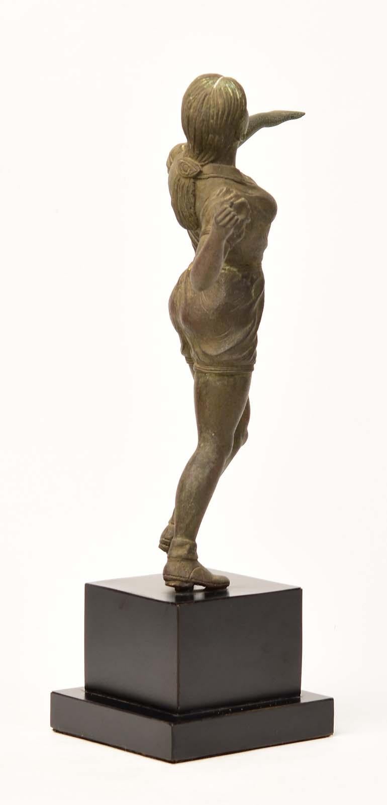 Frühes 20. Jahrhundert, birmanische Vintage-Bronzefigur eines Athleten im Angebot 7