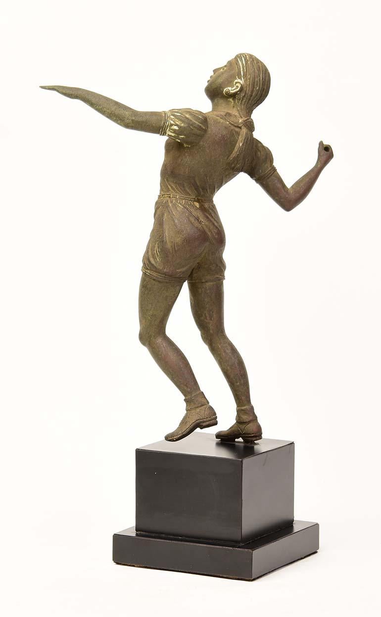 Frühes 20. Jahrhundert, birmanische Vintage-Bronzefigur eines Athleten im Angebot 4