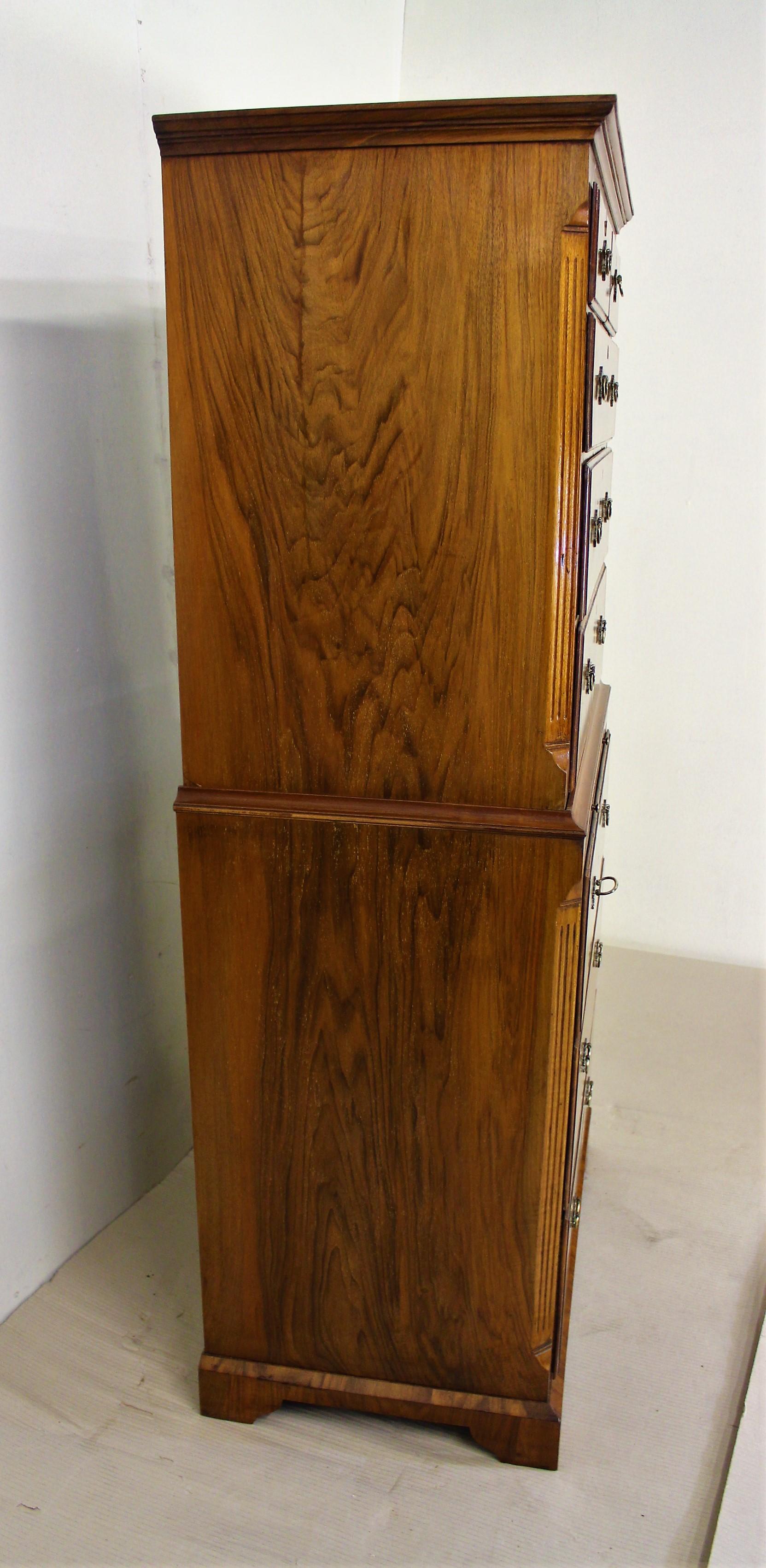 Early 20th Century Burr Walnut Chest on Chest 6