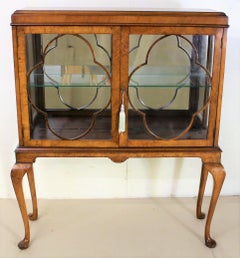 Early 20th Century Burr Walnut Queen Anne Style Display Cabinet