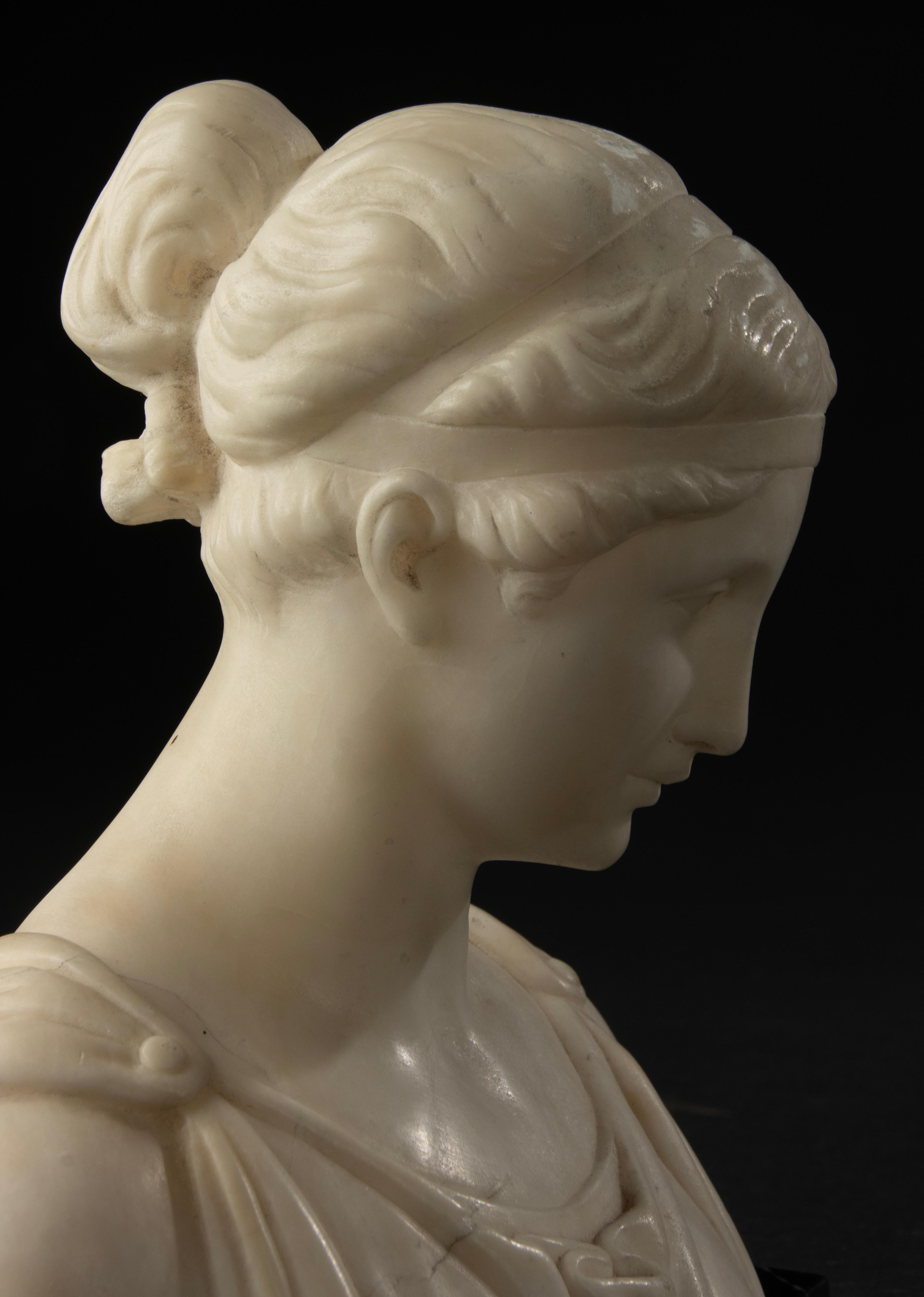 Busto de principios del siglo XX - Kochendörfer - Mármol - Artemisa Diana en venta 4