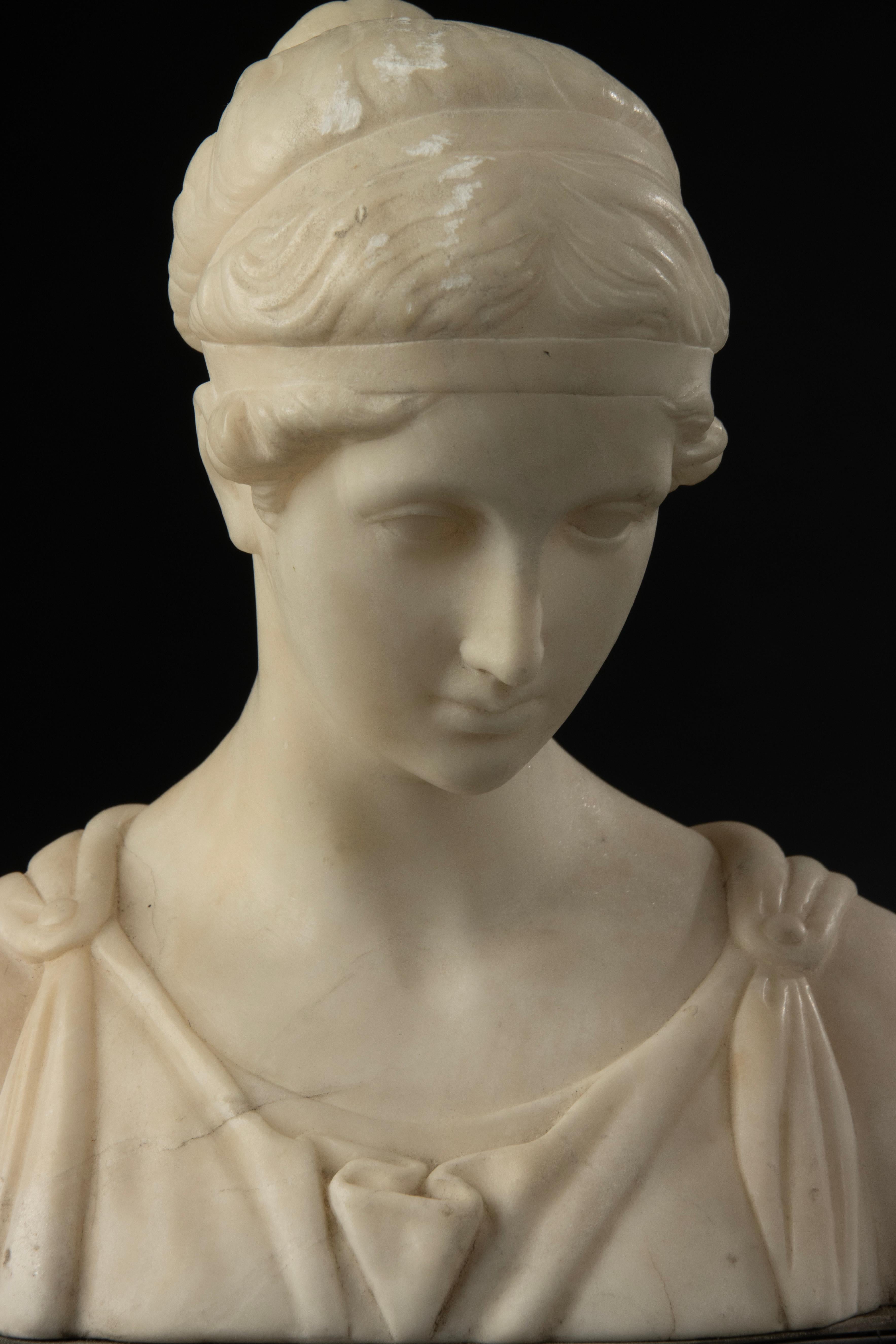 Busto de principios del siglo XX - Kochendörfer - Mármol - Artemisa Diana Romano clásico en venta
