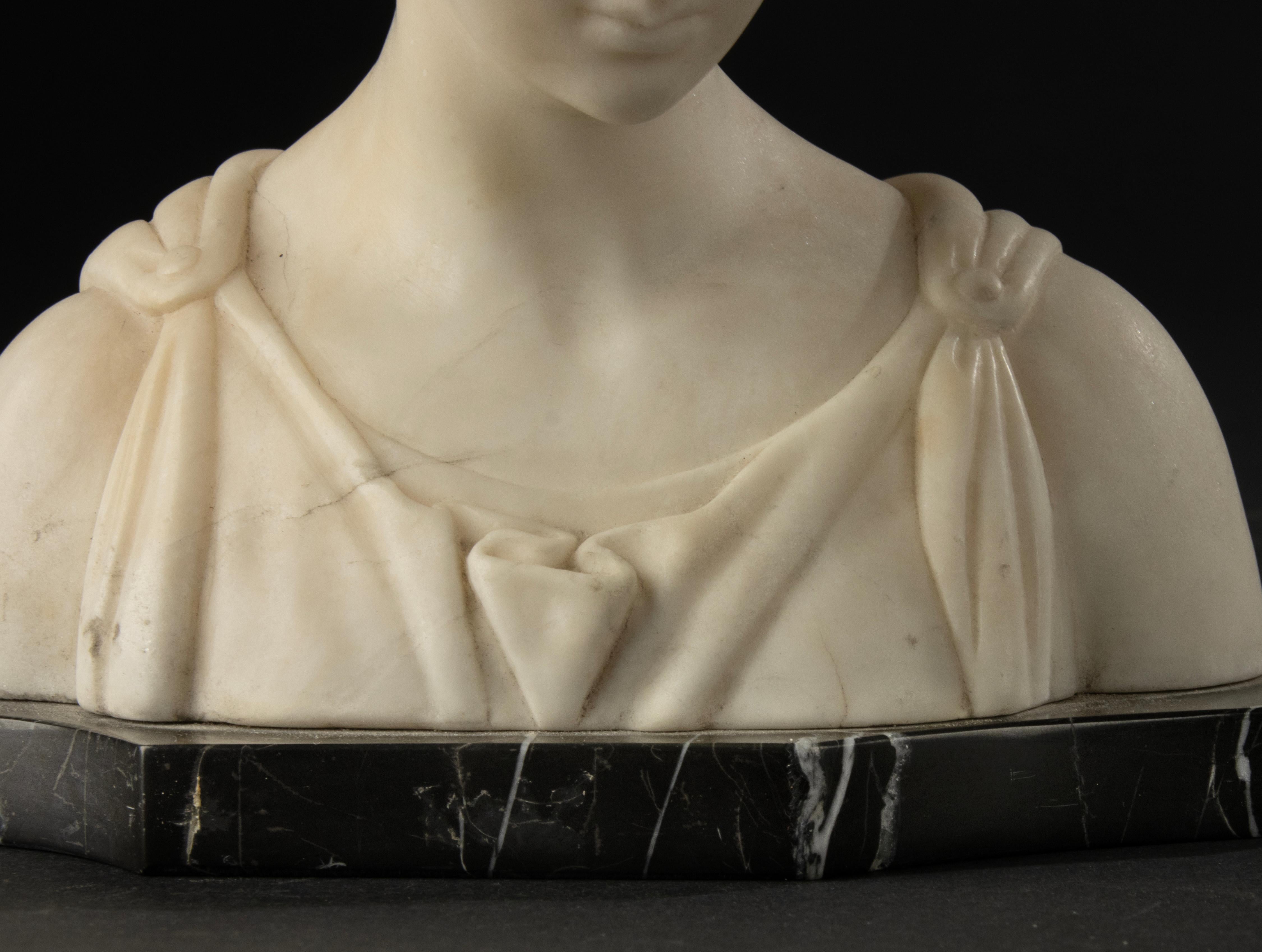 Busto de principios del siglo XX - Kochendörfer - Mármol - Artemisa Diana Hecho a mano en venta
