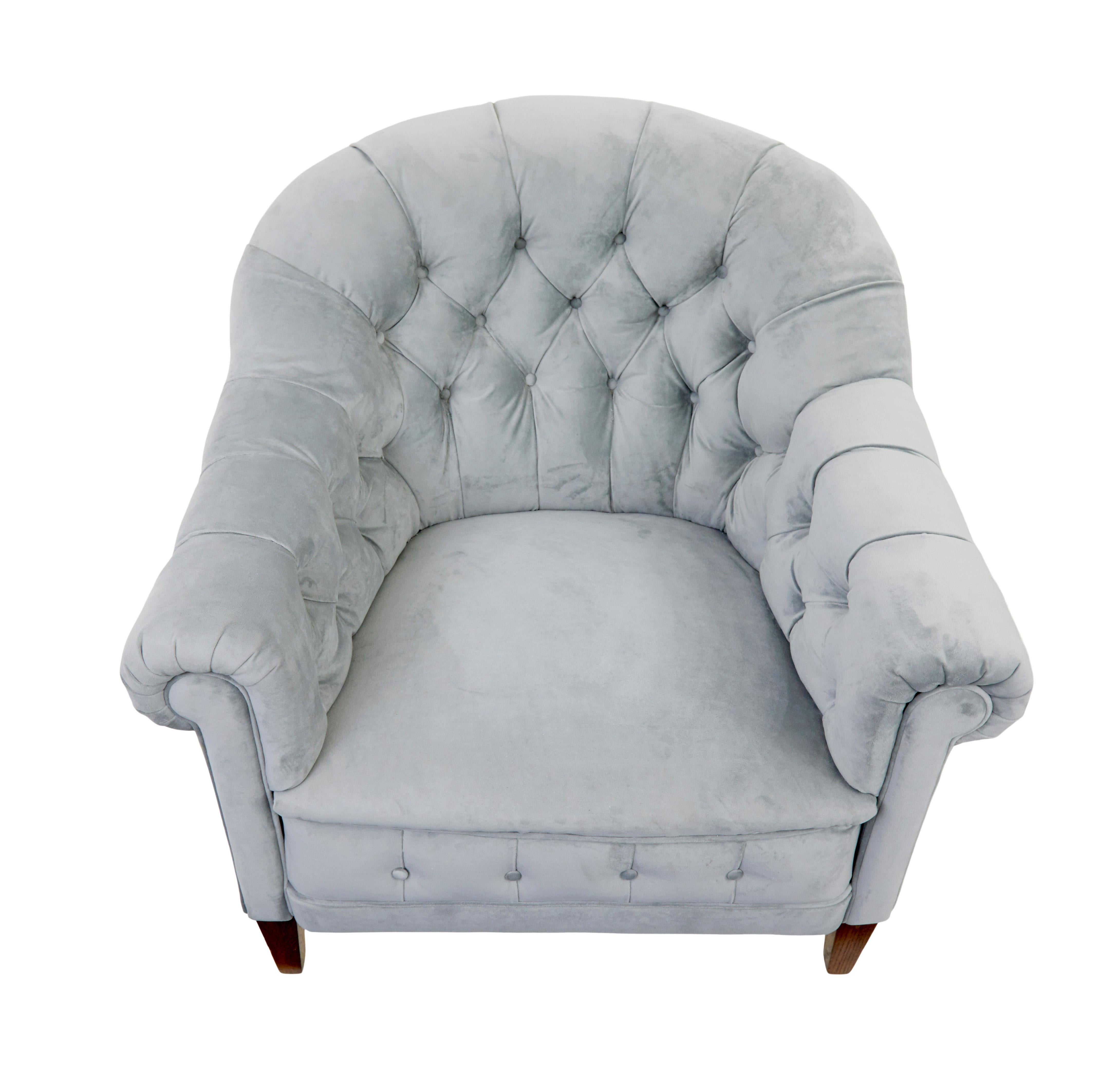 Canapé 3 pièces et 2 chaises à dossier boutonné du début du 20e siècle en vente 6
