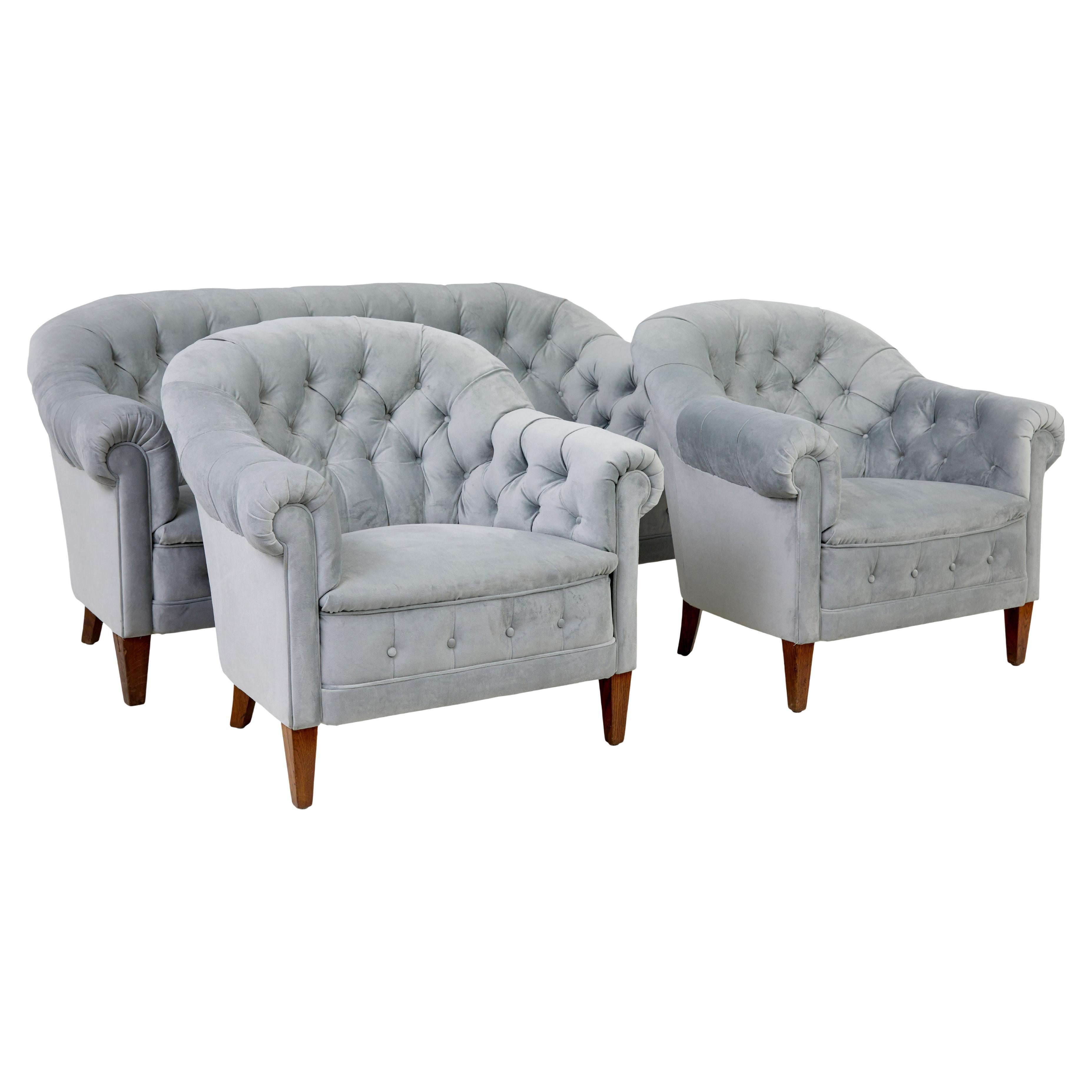 Early 20th century buttonback 3 piece suite sofa and 2 chairs For Sale