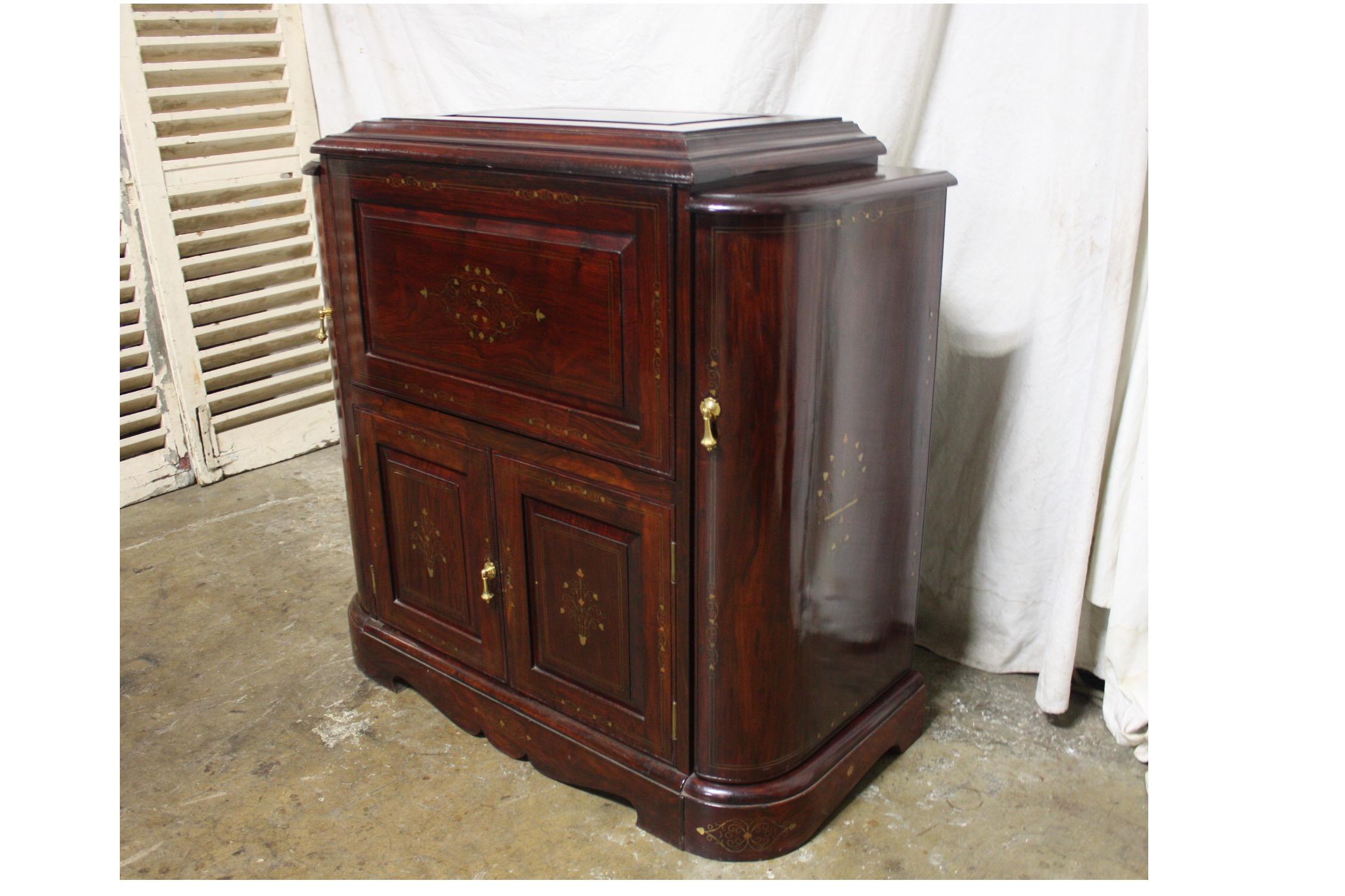 Early 20th Century Cabinet Bar For Sale 6