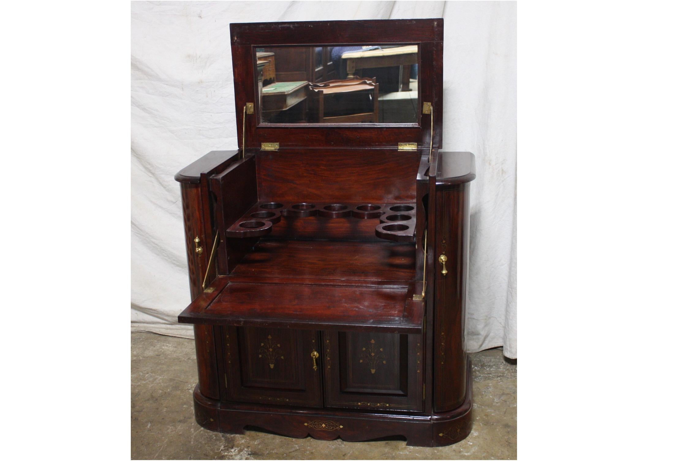 Mahogany Early 20th Century Cabinet Bar For Sale