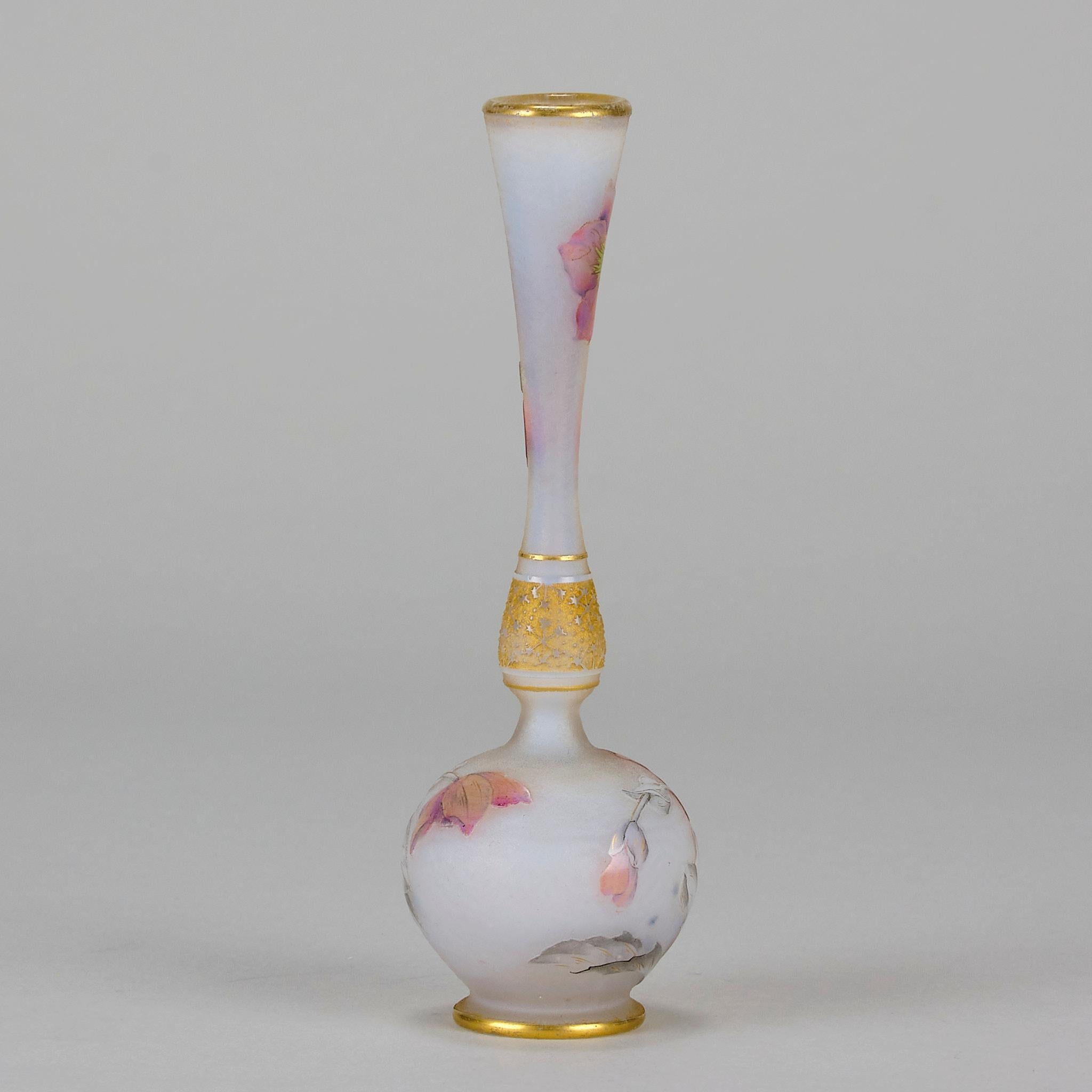 Vase en verre camée du début du 20e siècle intitulé 