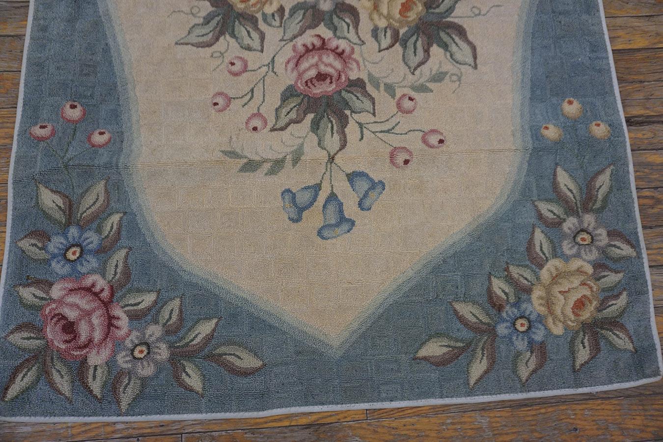 Wool Early 20th Century Canadian Hooked Rug from Nova Scotia - Cheticamp For Sale