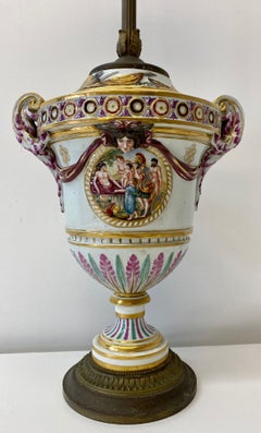Early 20th Century Capodimonte Porcelain Double Socket Table Lamp