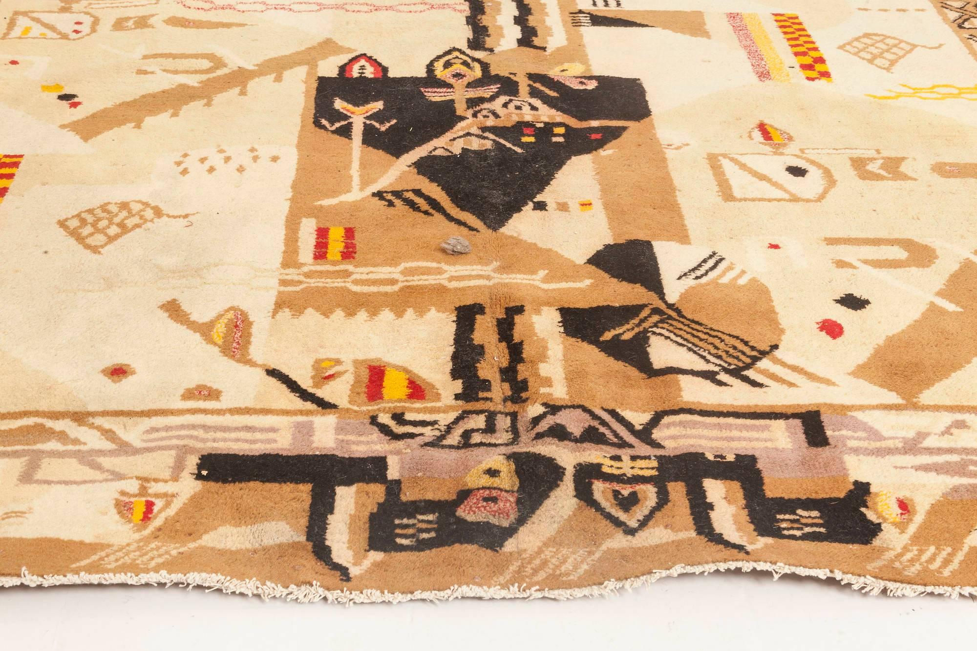 Antique Abstract Indian Agra Handmade Wool Rug In Good Condition For Sale In New York, NY