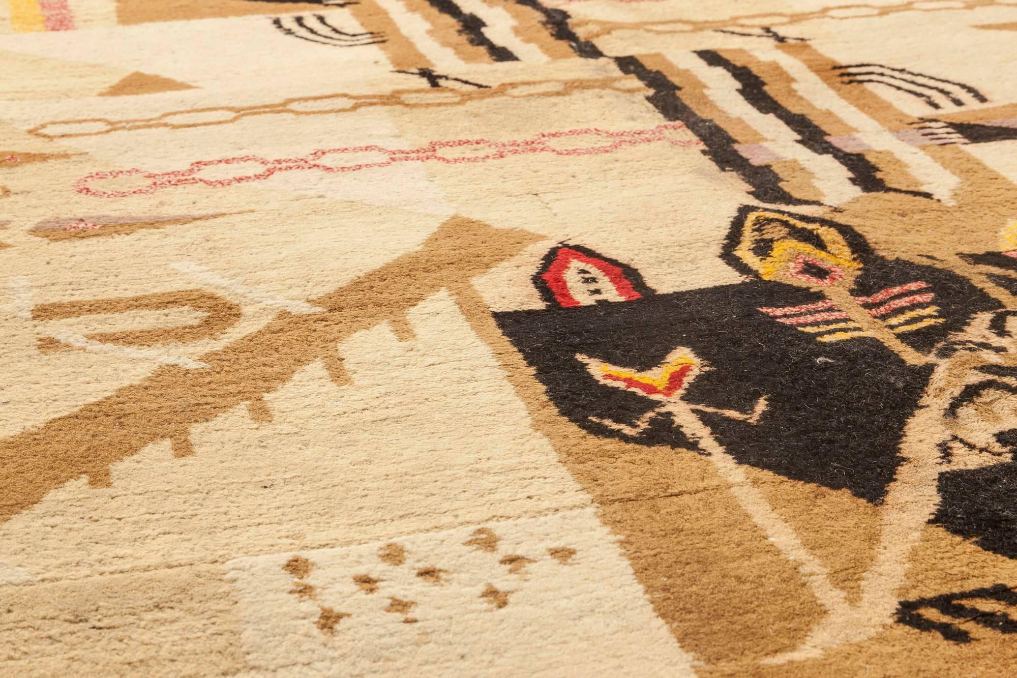 20th Century Antique Abstract Indian Agra Handmade Wool Rug For Sale