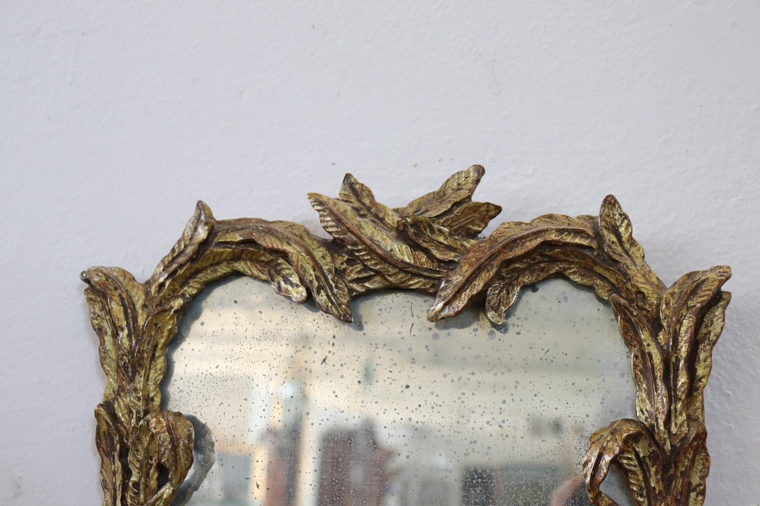 Early 20th Century Carved and Gilded Wood Sonces with Mirror, Set of Two For Sale 1