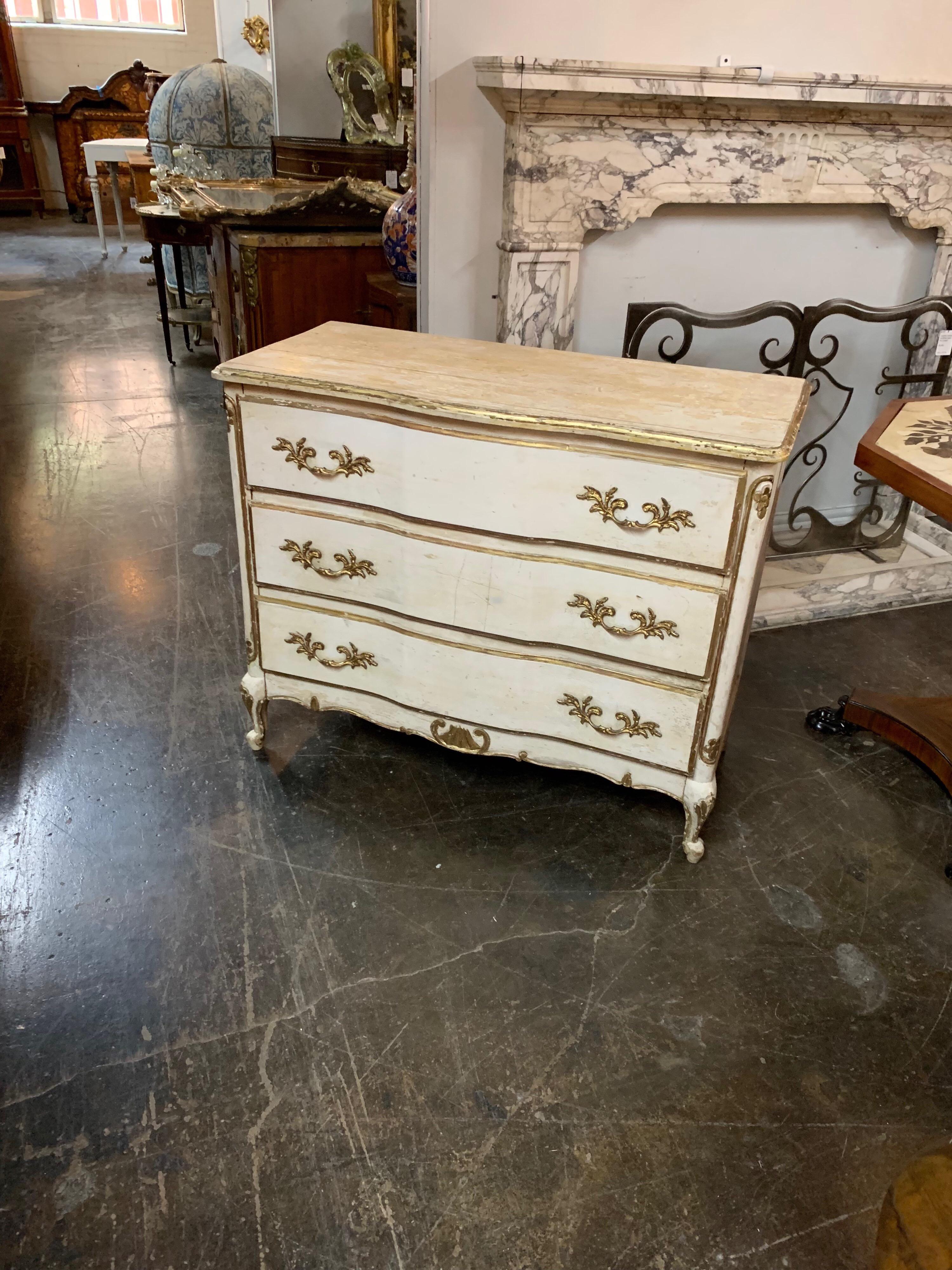 Early 20th Century Carved and Painted Shabby Chic Chest In Good Condition In Dallas, TX
