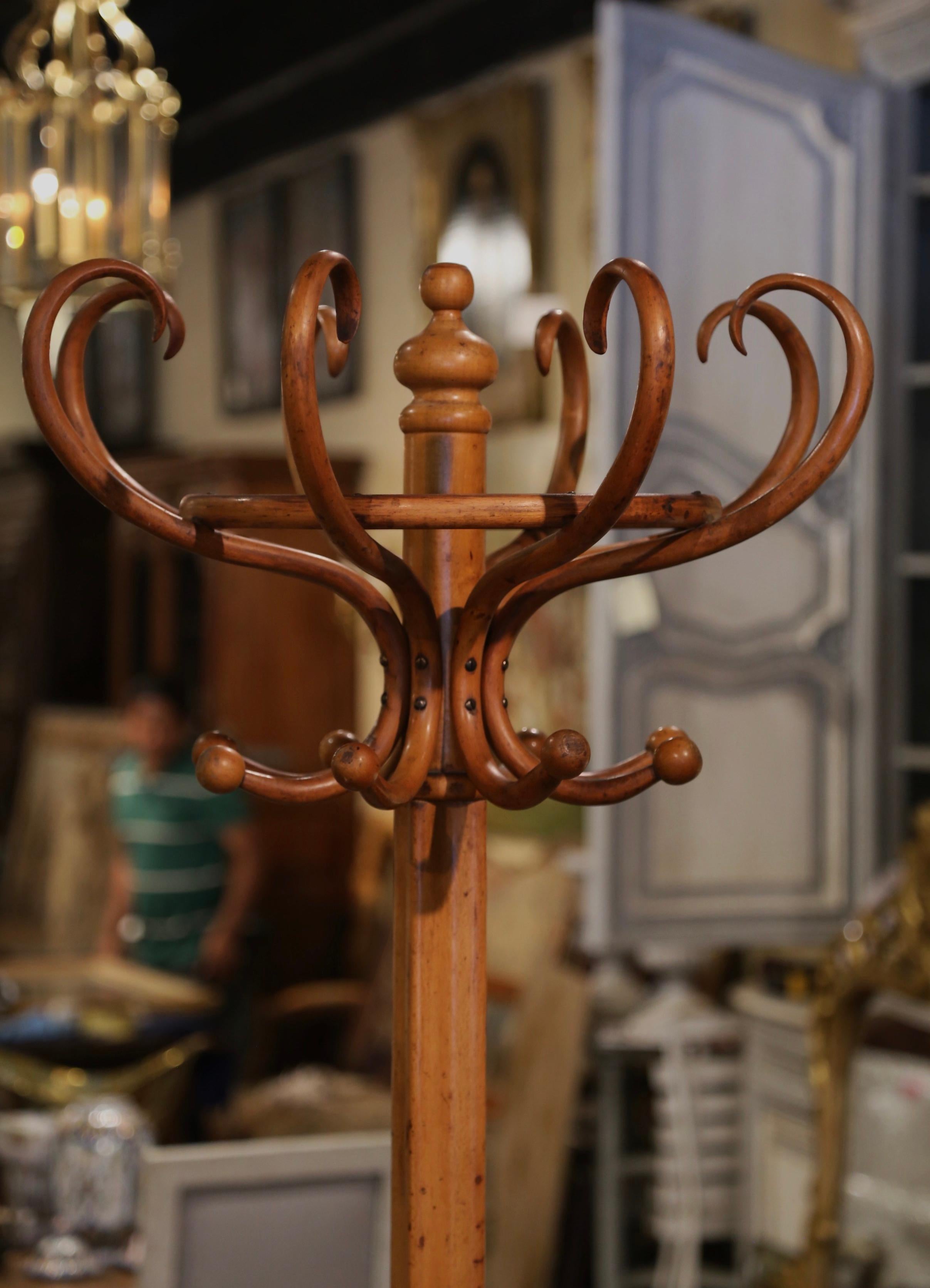 porte manteau perroquet thonet