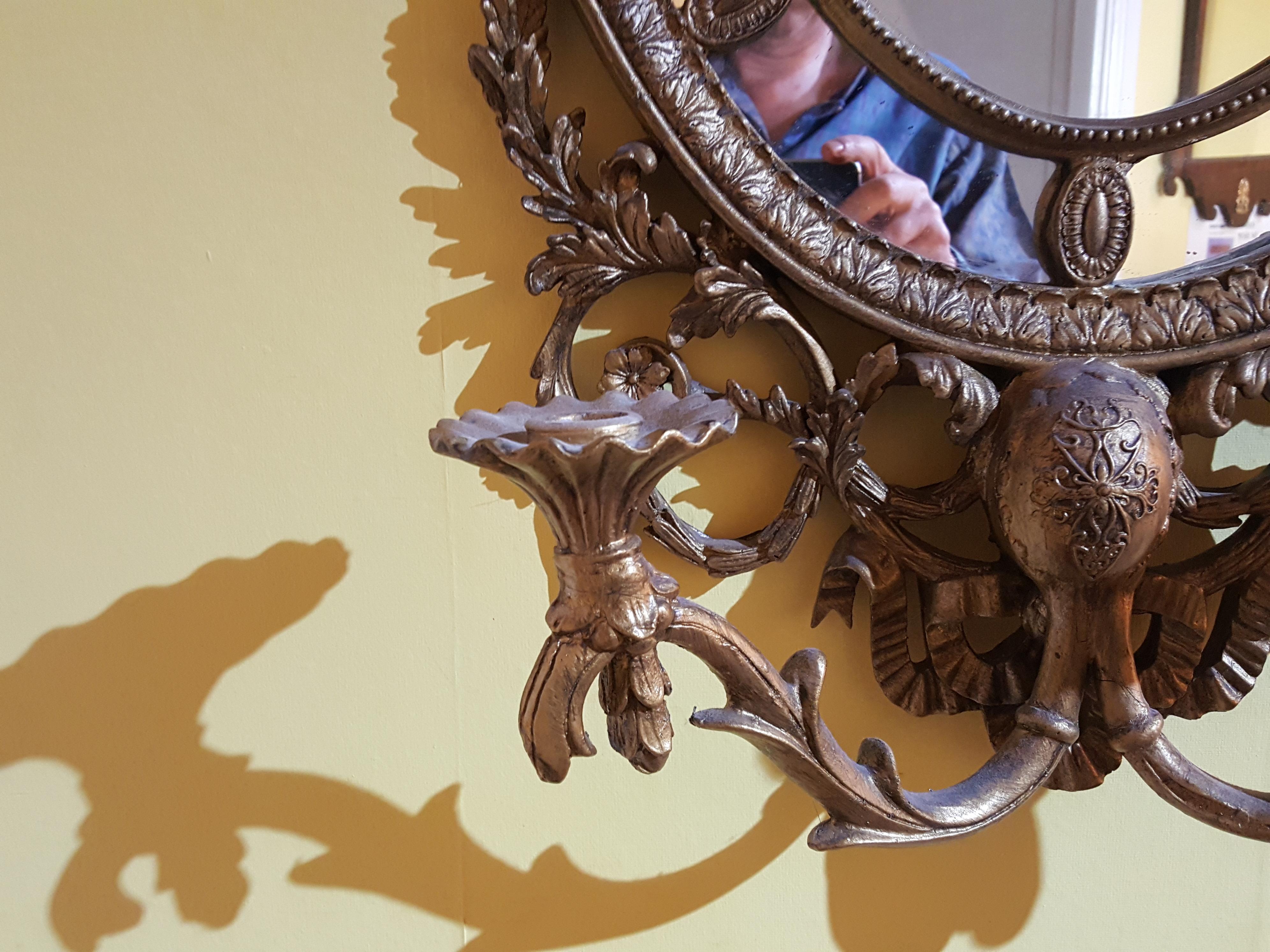 Adam Style Early 20th Century Carved Giltwood Mirror For Sale