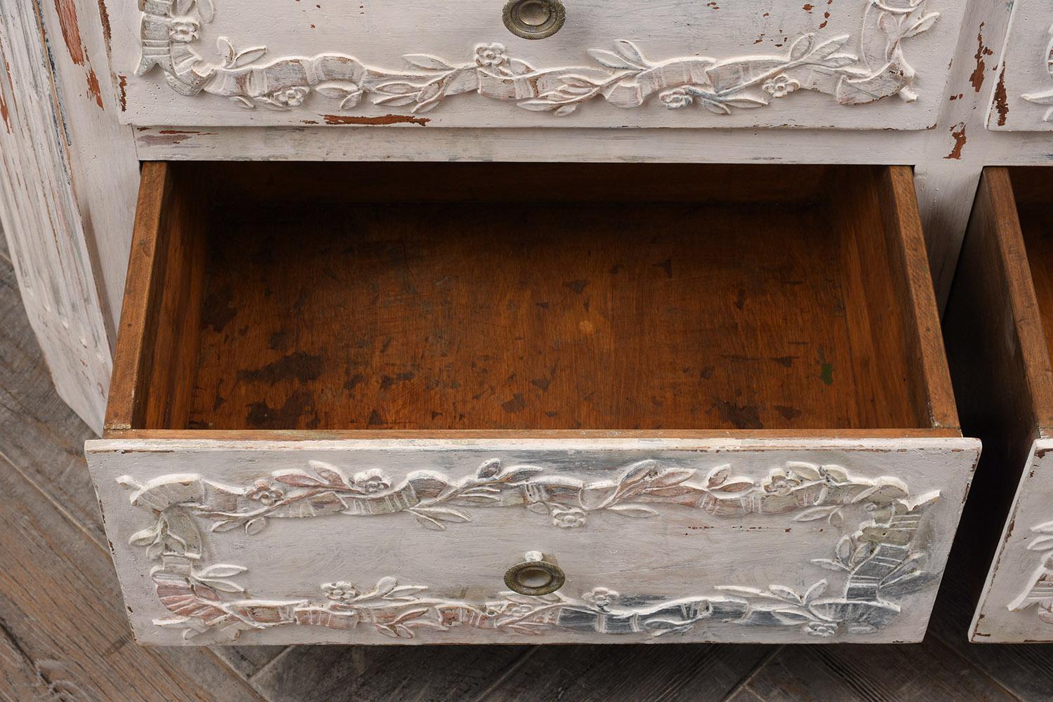 Hand Painted Italian Chest of Drawers 1