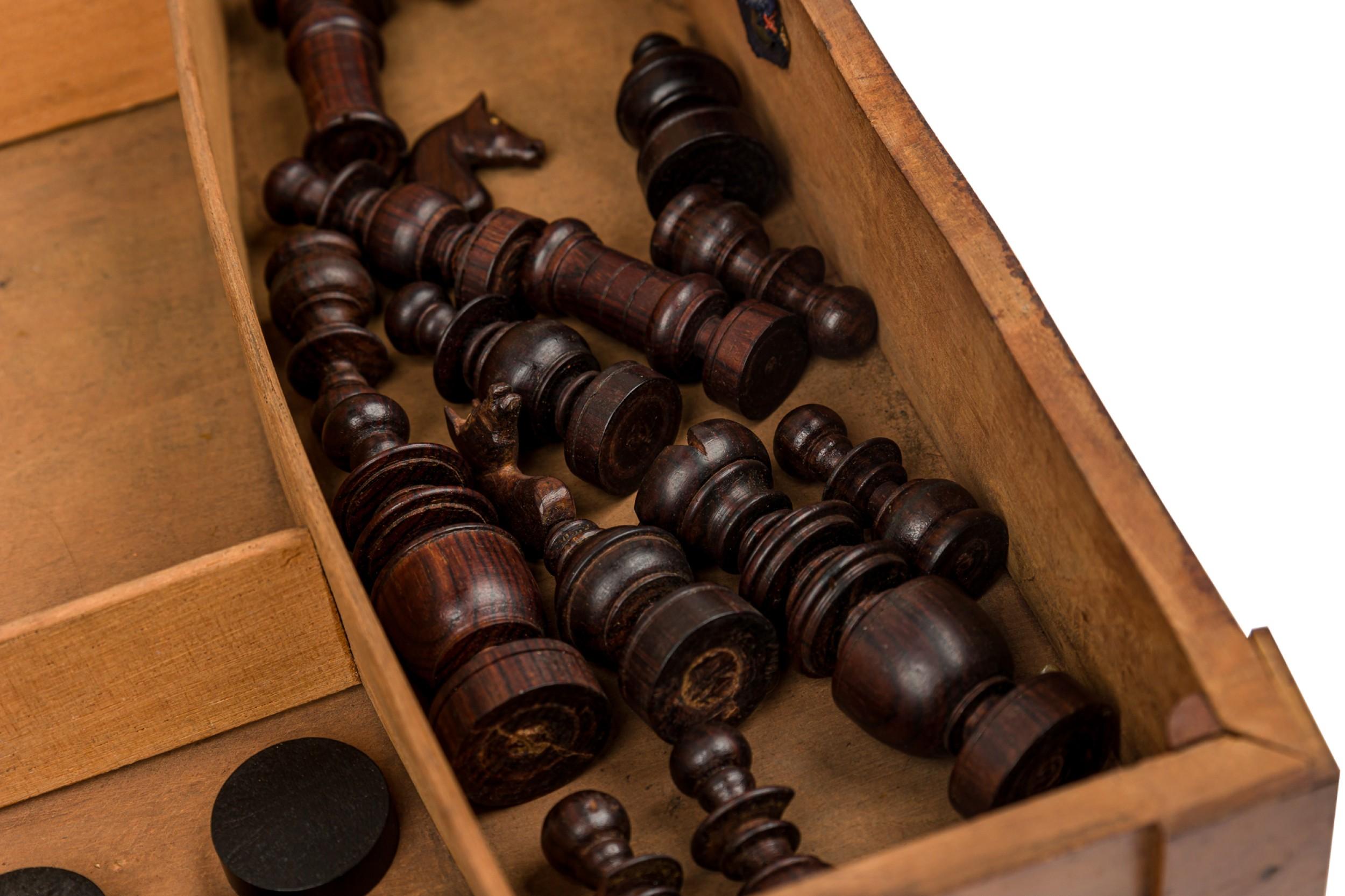 Early 20th Century Carved Mahogany, Cocobolo & Mother-of-Pearl Game Box For Sale 5