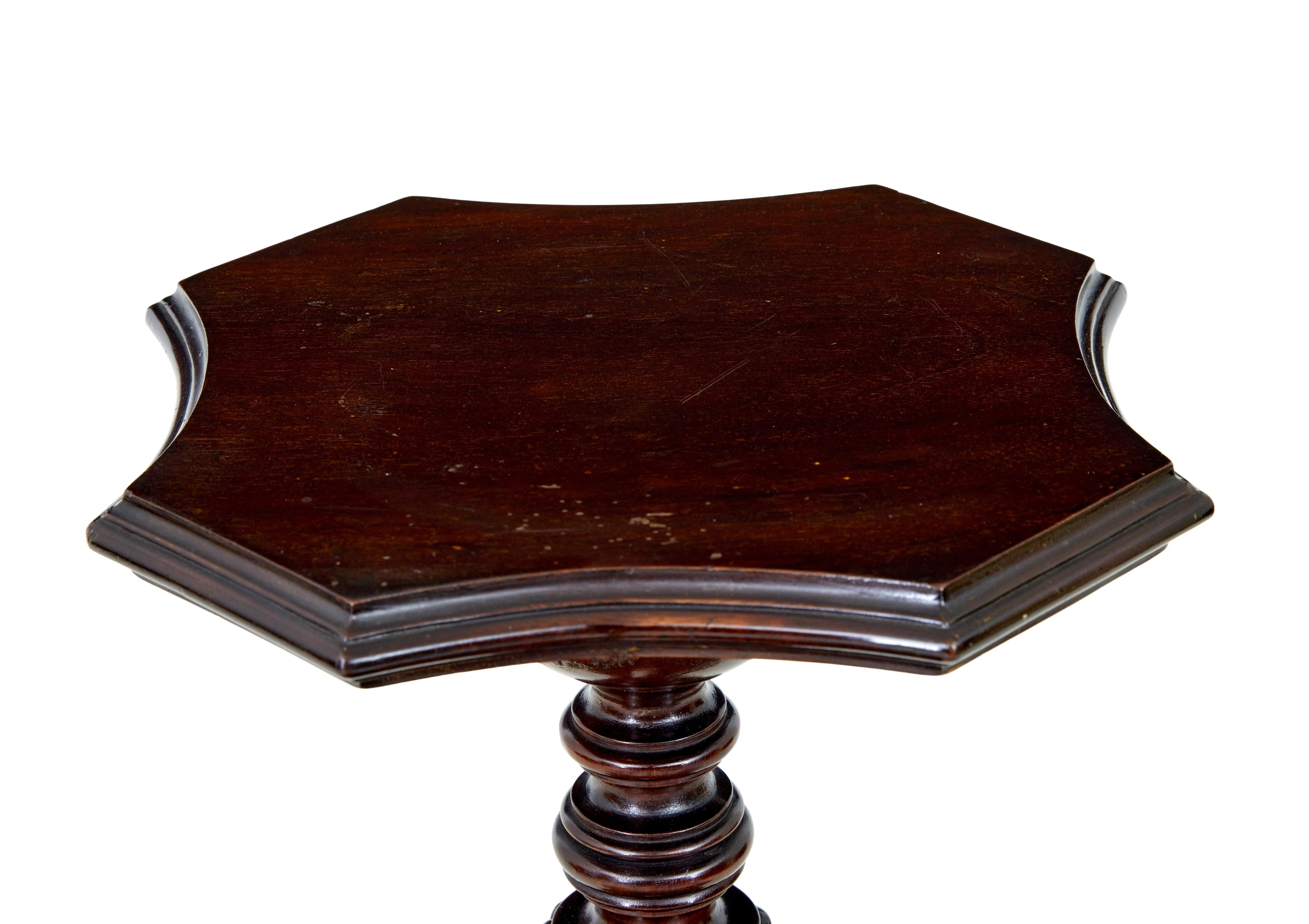 Hand-Carved Early 20th century carved mahogany pedestal stand For Sale