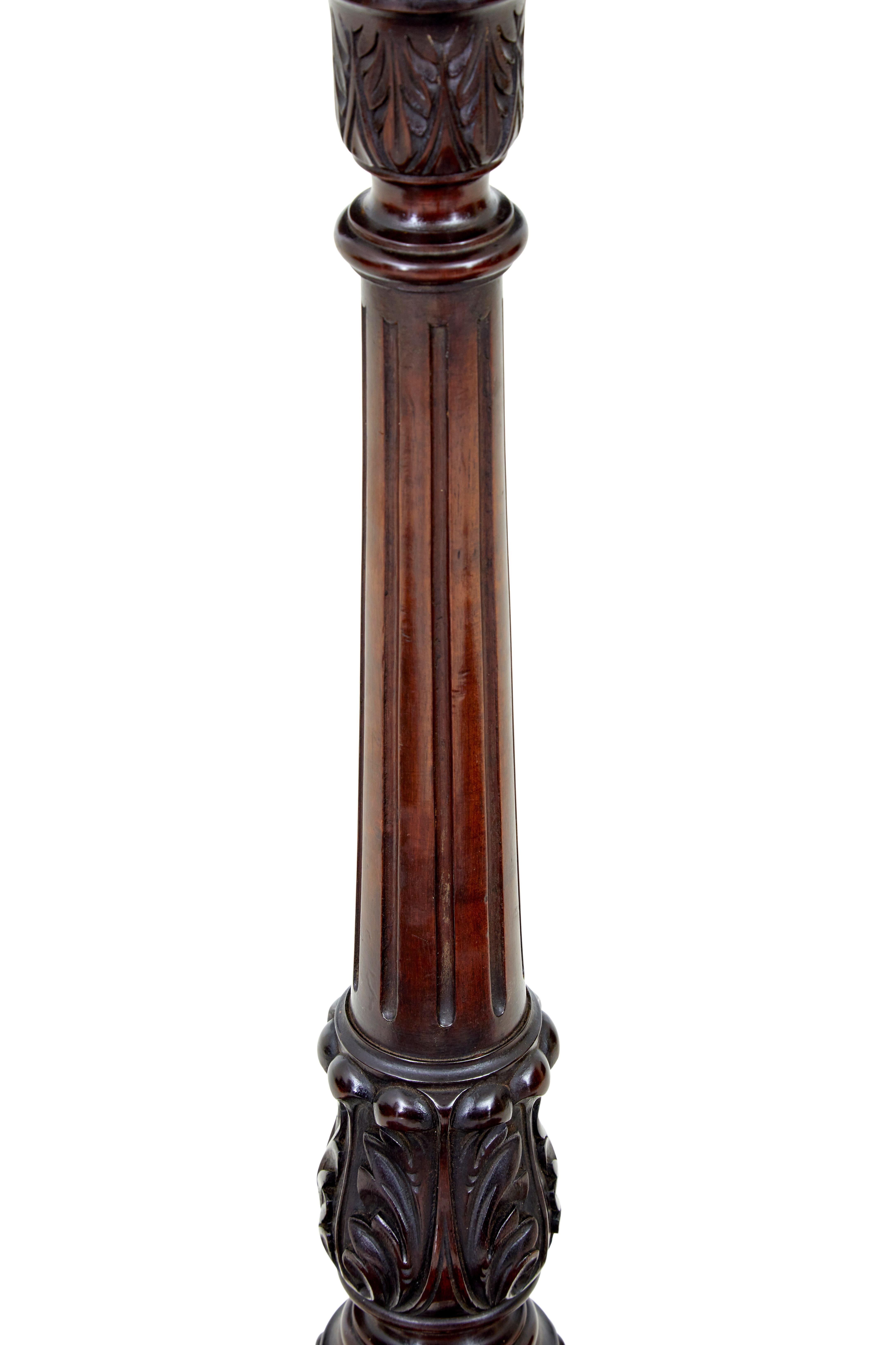 Early 20th century carved mahogany pedestal stand In Good Condition For Sale In Debenham, Suffolk