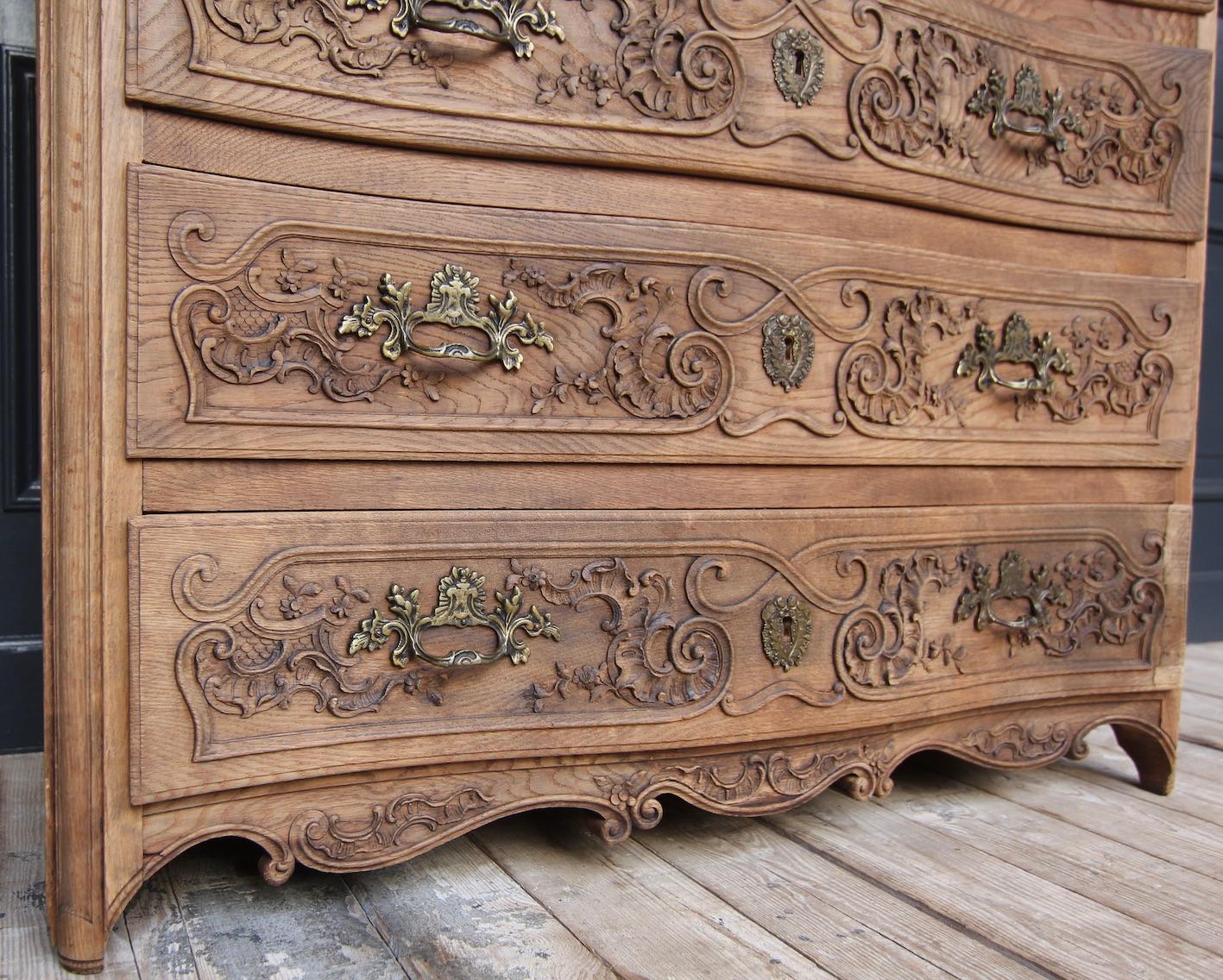 Early 20th Century Carved Oak Chest of Drawers For Sale 5