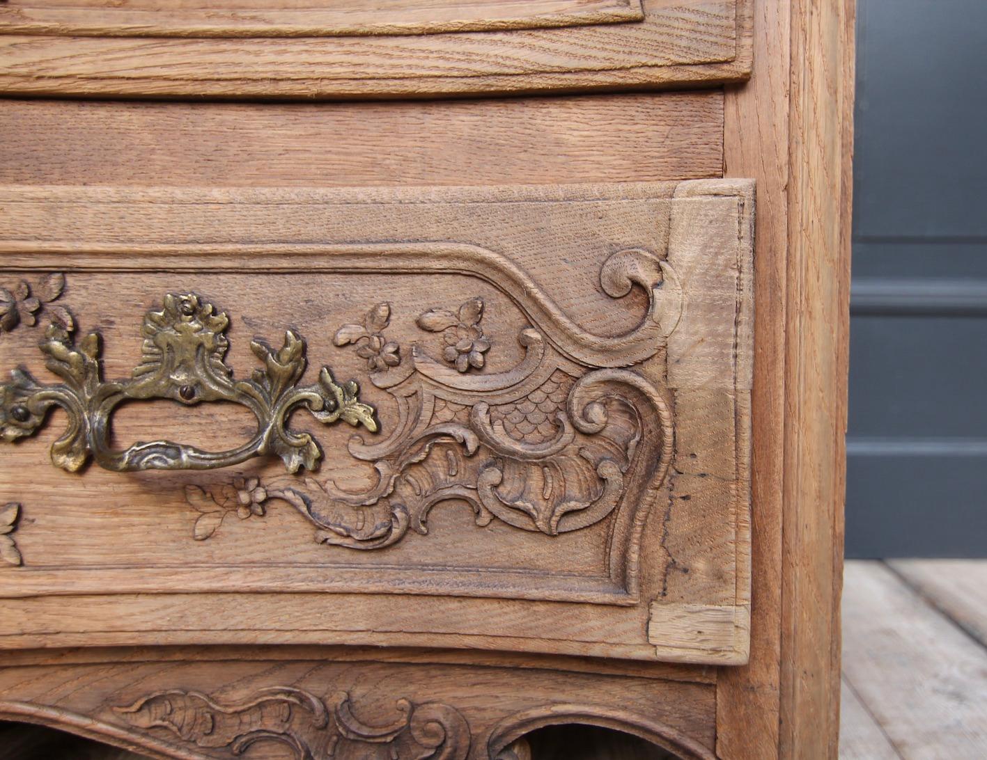 Early 20th Century Carved Oak Chest of Drawers For Sale 7