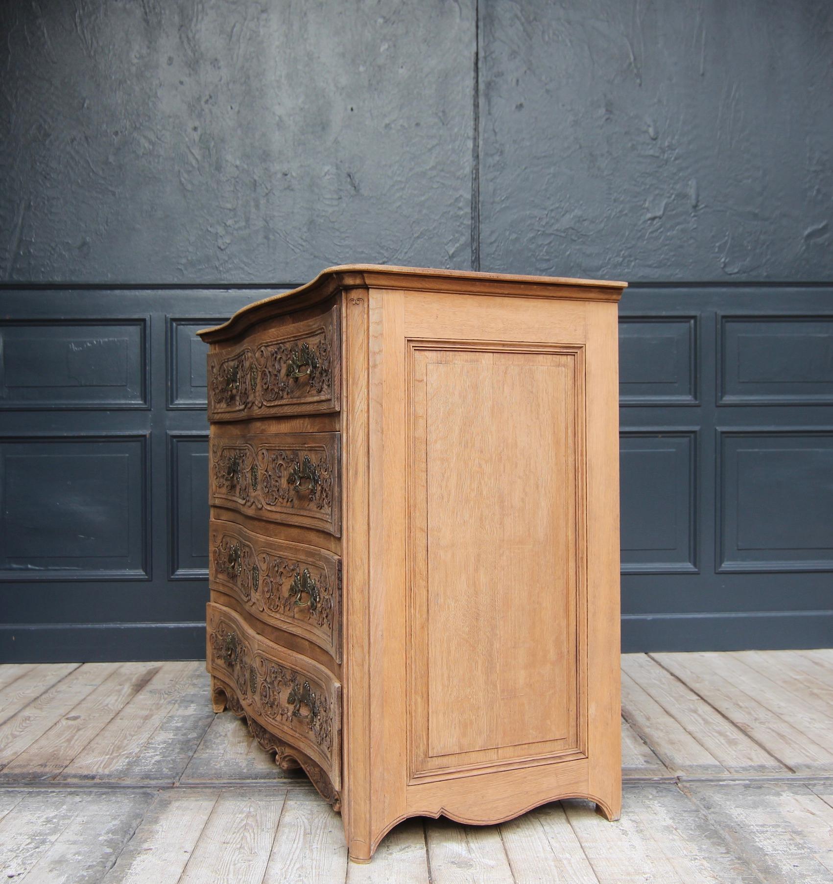 Early 20th Century Carved Oak Chest of Drawers For Sale 14