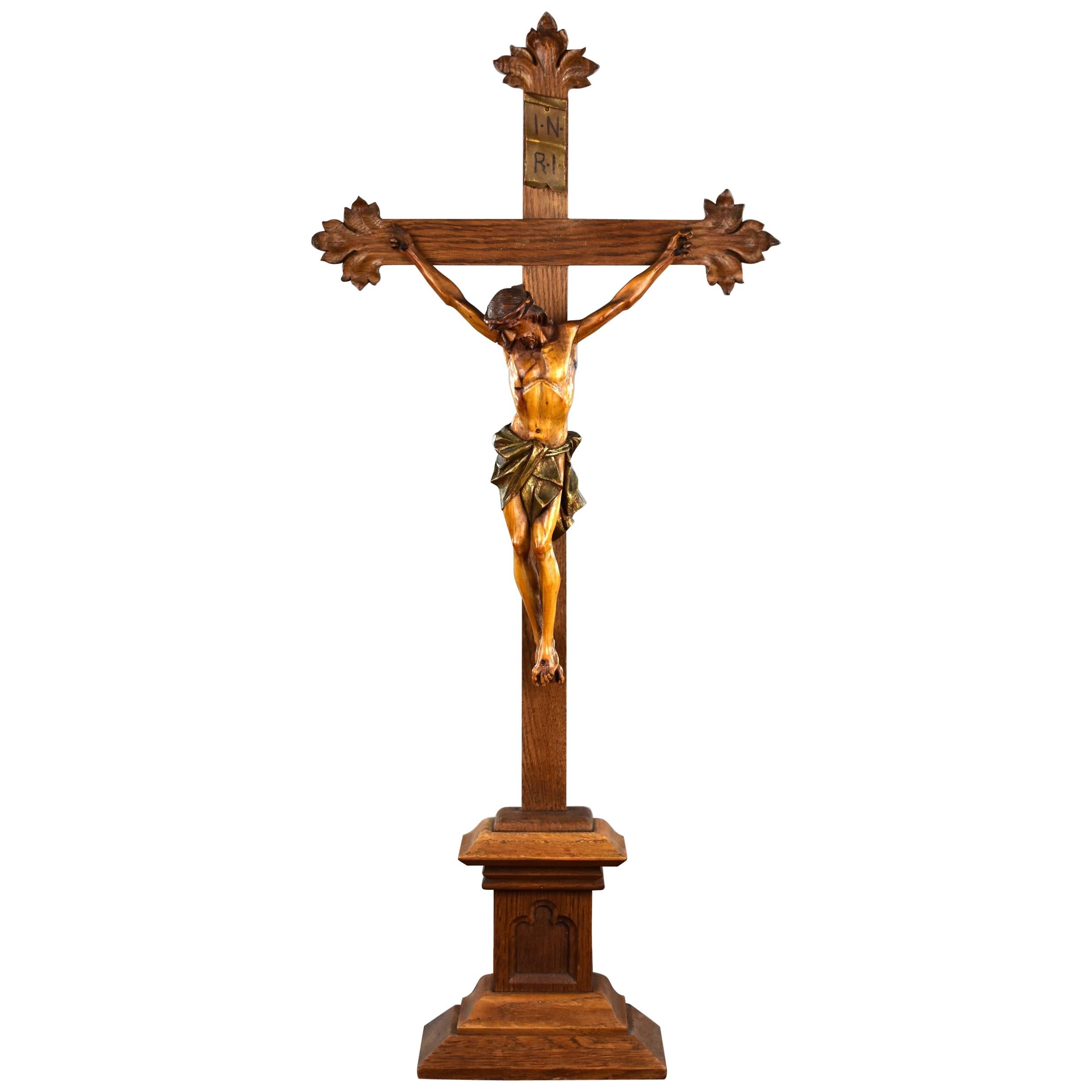 Early 20th Century Carved Oak Crucifix