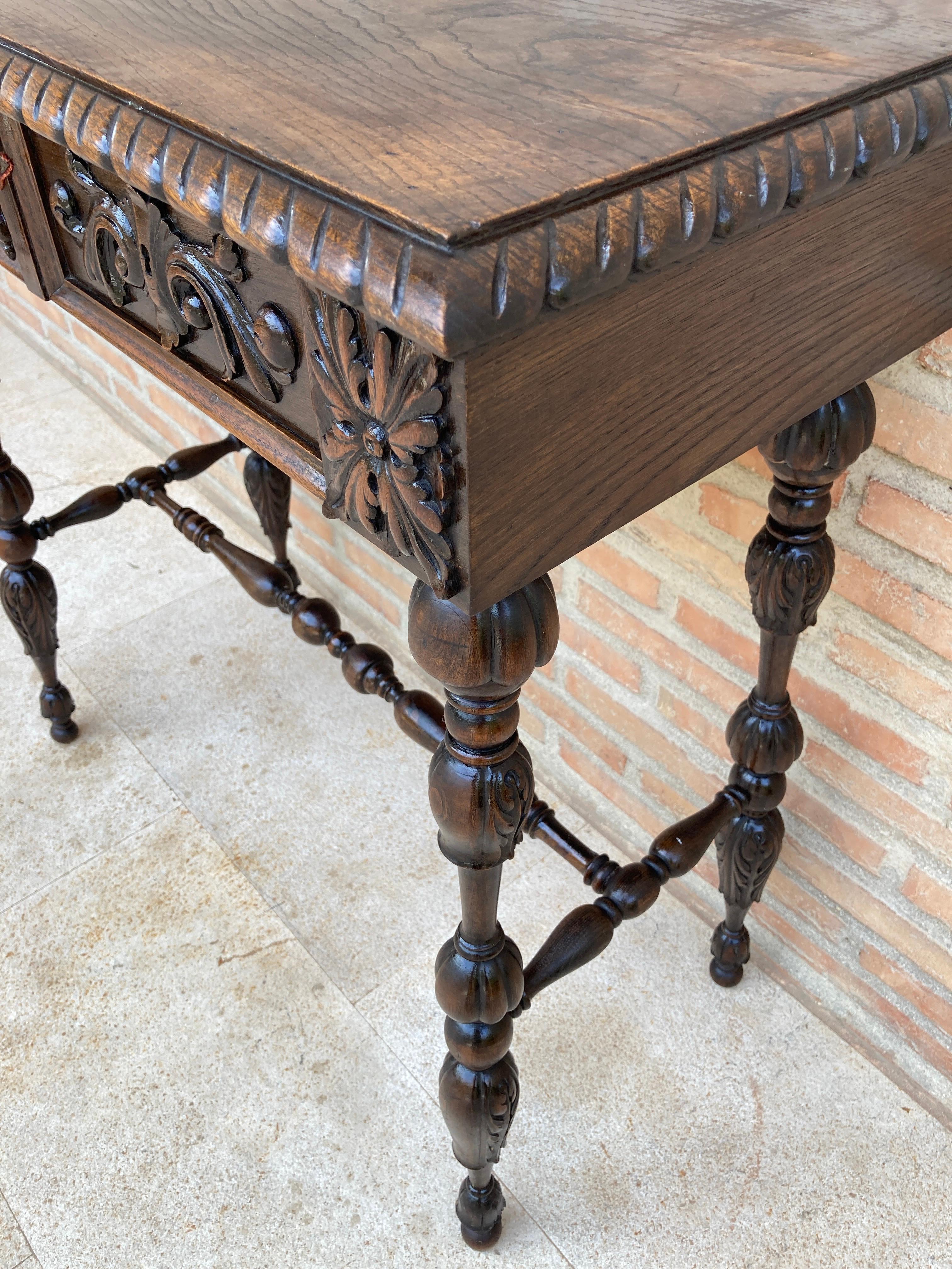 Early 20th Century Carved Oak Table with One Drawer, 1940s For Sale 7