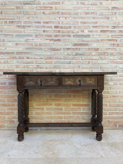 Early 20th Century Carved Walnut Wood Spanish Console Table with Turned Legs