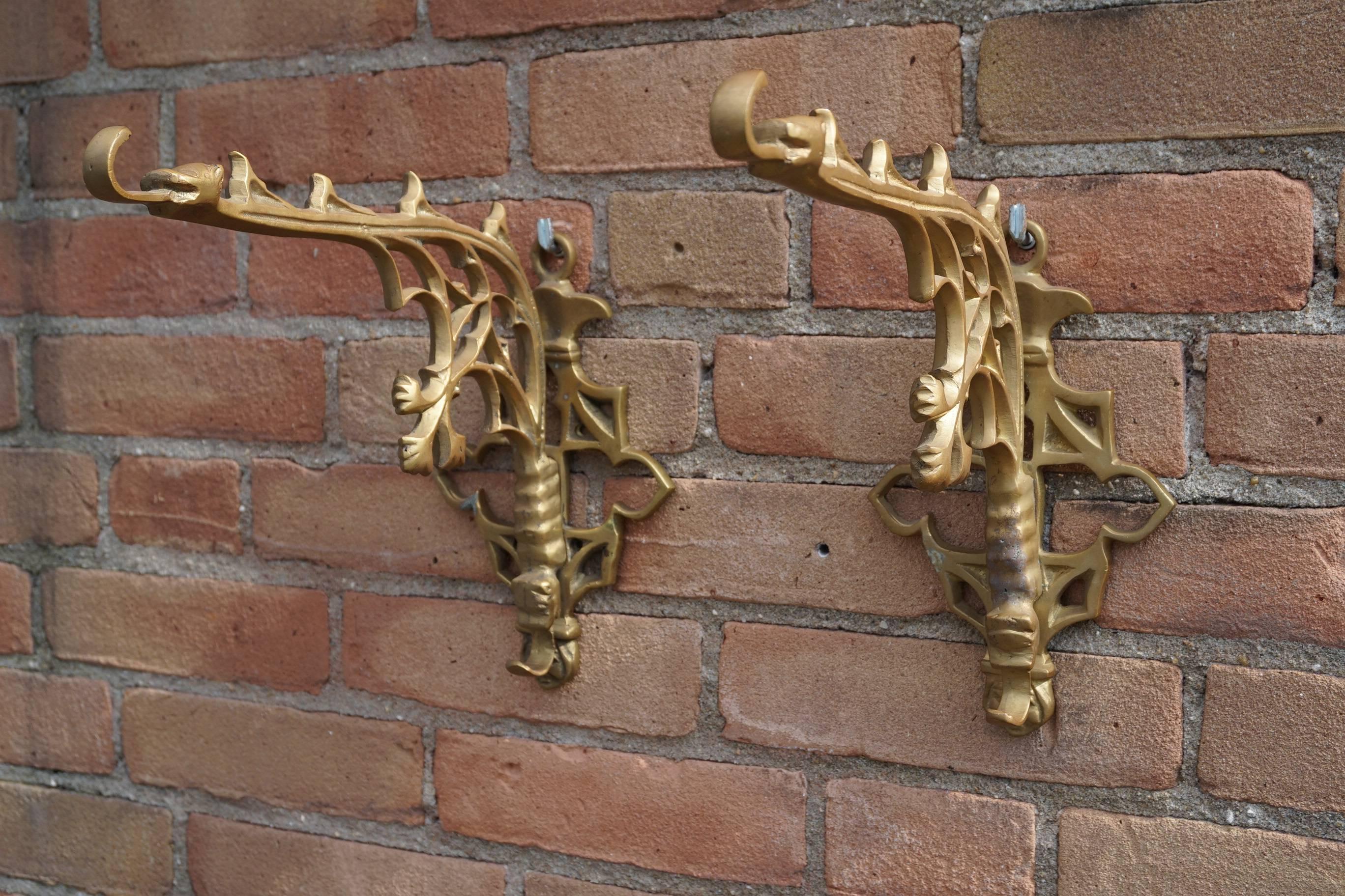 Early 20th Century Cast Brass or Bronze Gothic Revival Wall Brackets with Hooks In Excellent Condition In Lisse, NL