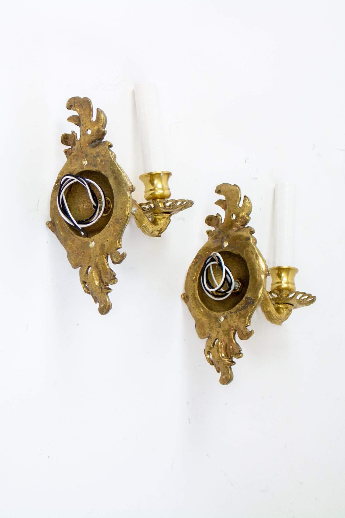 Early 20th Century Cast Brass Rococo Sconces, a Pair In Excellent Condition For Sale In Canton, MA