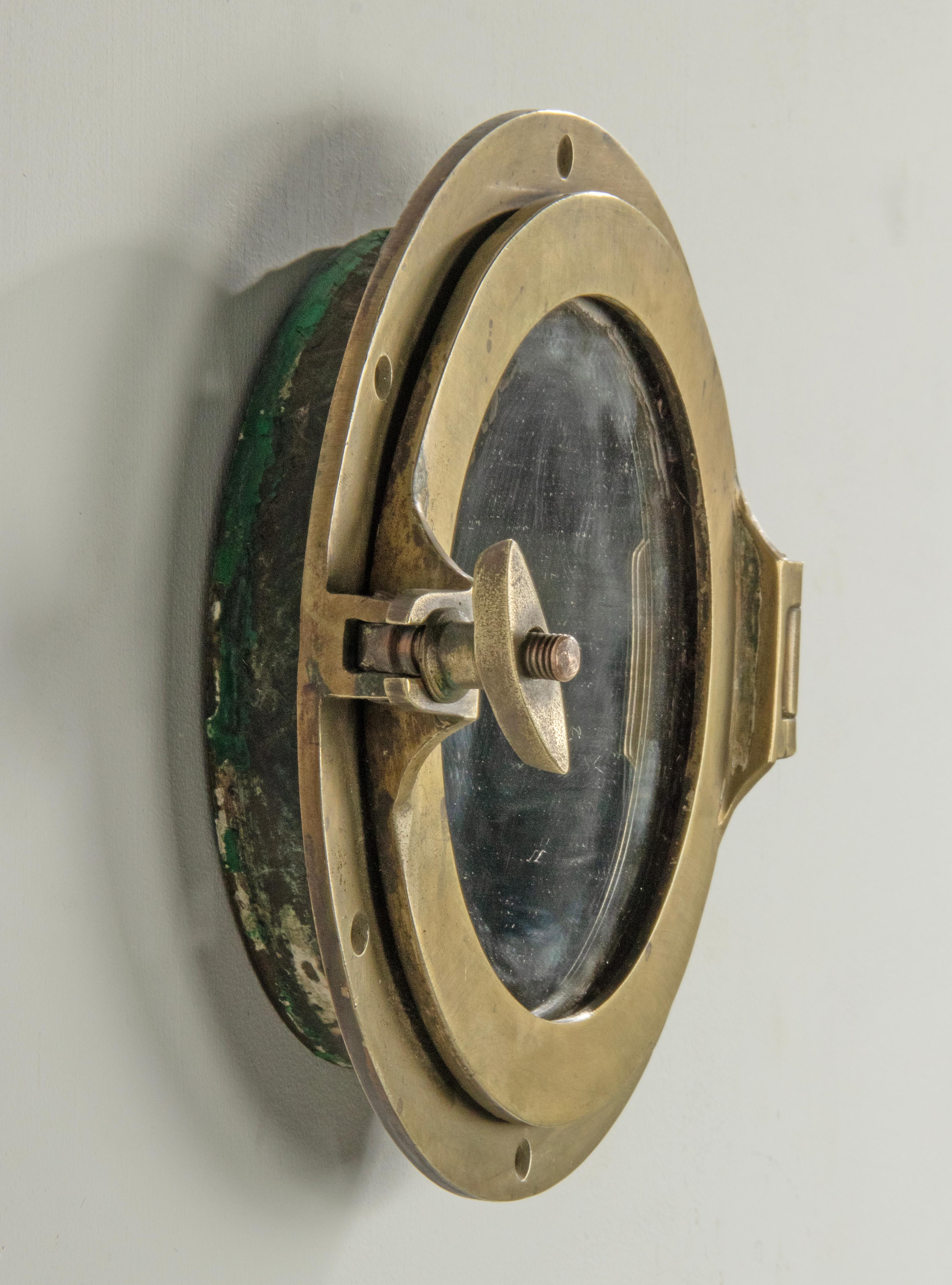 Early 20th Century Cast Brass Small Mirror Ship Porthole For Sale 7