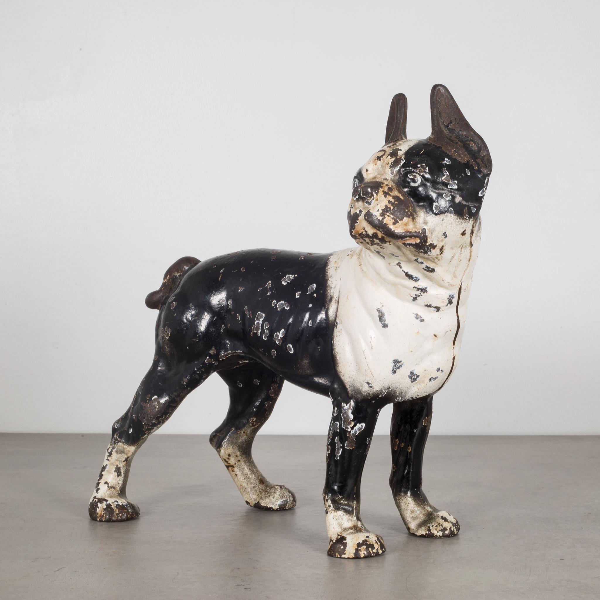 About

This is an original cast iron Boston Terrier doorstop manufactured by the Hubley Manufacturing Company in Lancaster Pennsylvania USA. The piece has retained its original hand painted finish and is in excellent condition with the appropriate