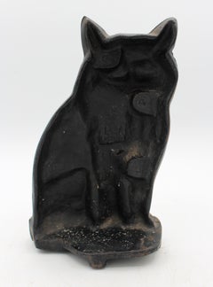 Early 20th Century Cast Iron Cat Doorstop