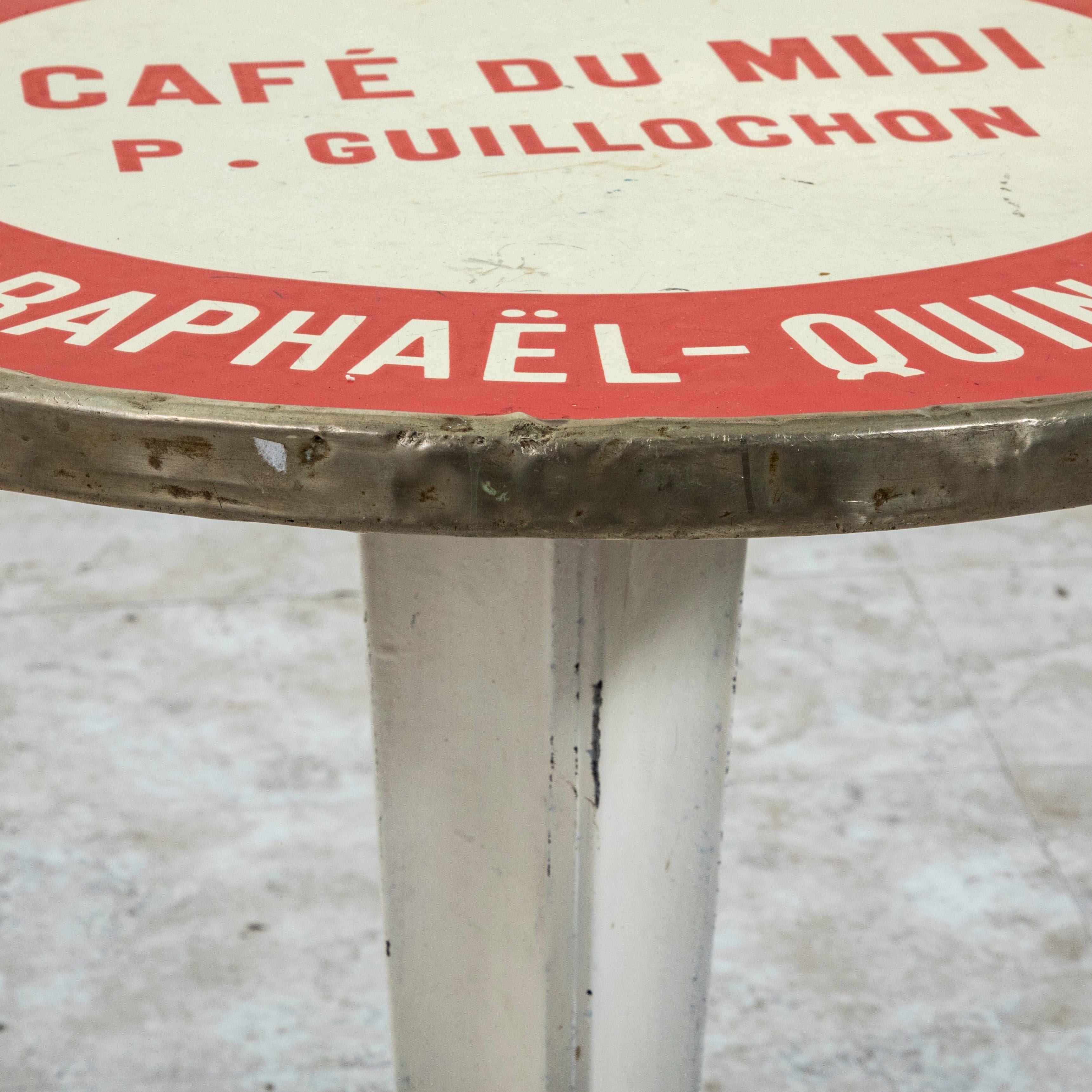 Tavolo da caffè in ghisa smaltata dei primi del Novecento, tavolo da bistrot, tavolo da giardino in vendita 5