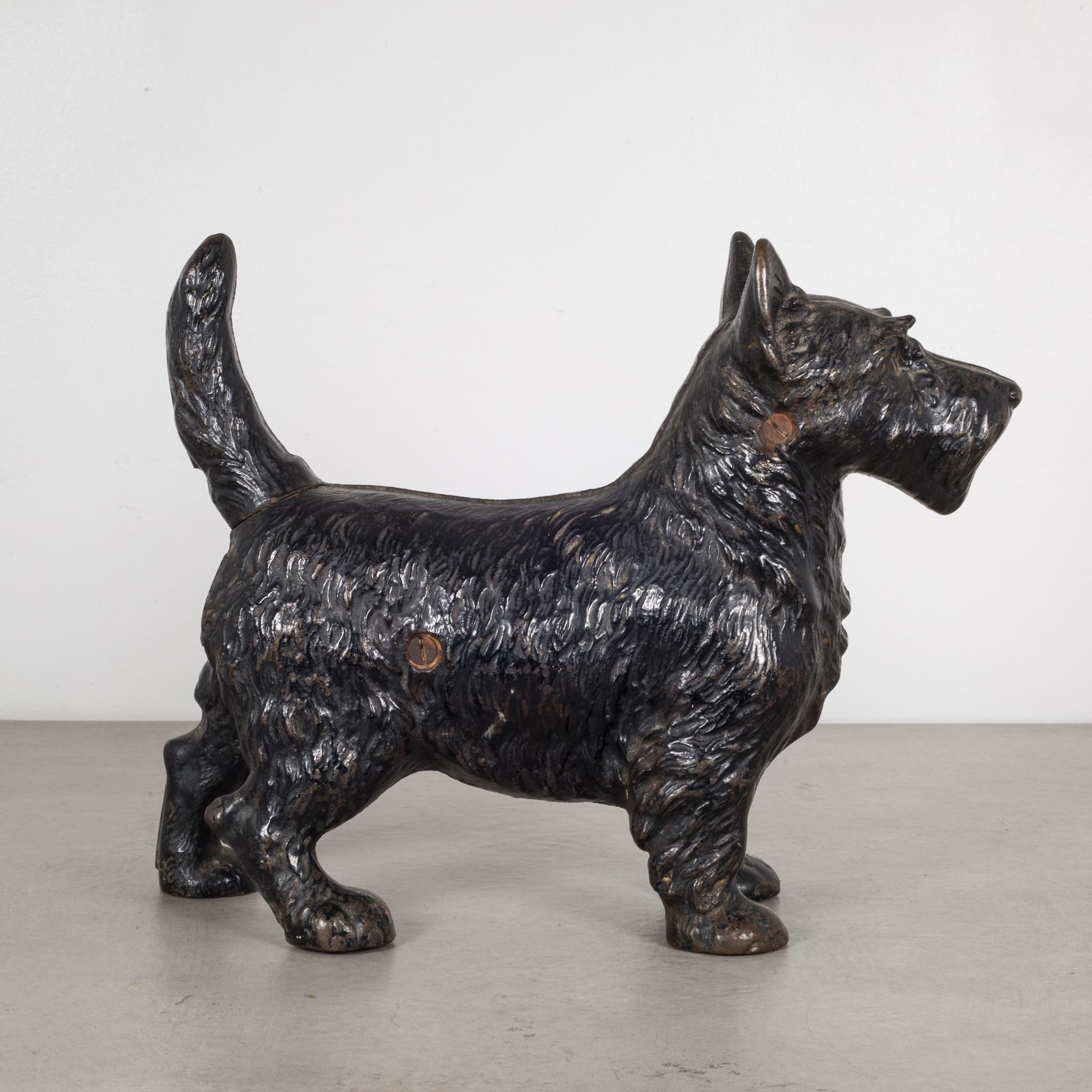 Early 20th Century Cast Iron Scotty Dog by Hubley, circa 1910-1930s In Good Condition In San Francisco, CA