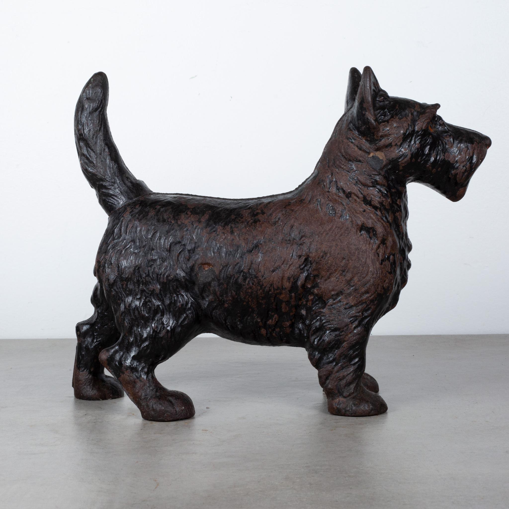 Early 20th Century Cast Iron Scotty Dog by Hubley, circa 1910-1940 In Good Condition In San Francisco, CA