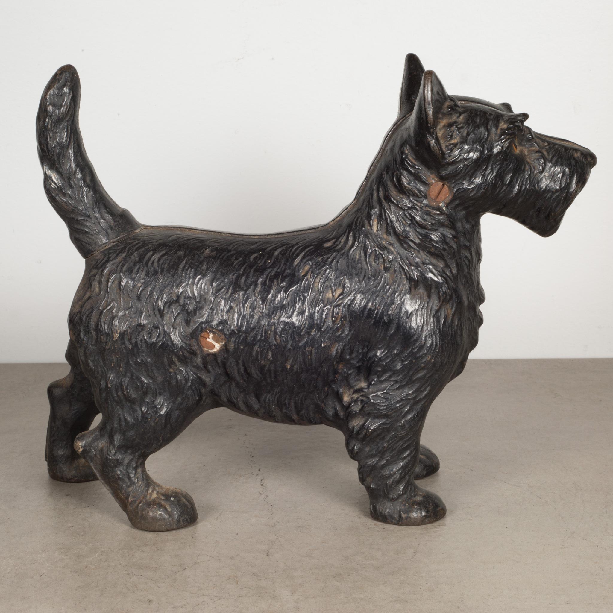 Early 20th Century Cast Iron Scotty Dog by Hubley, circa 1910-1940 1