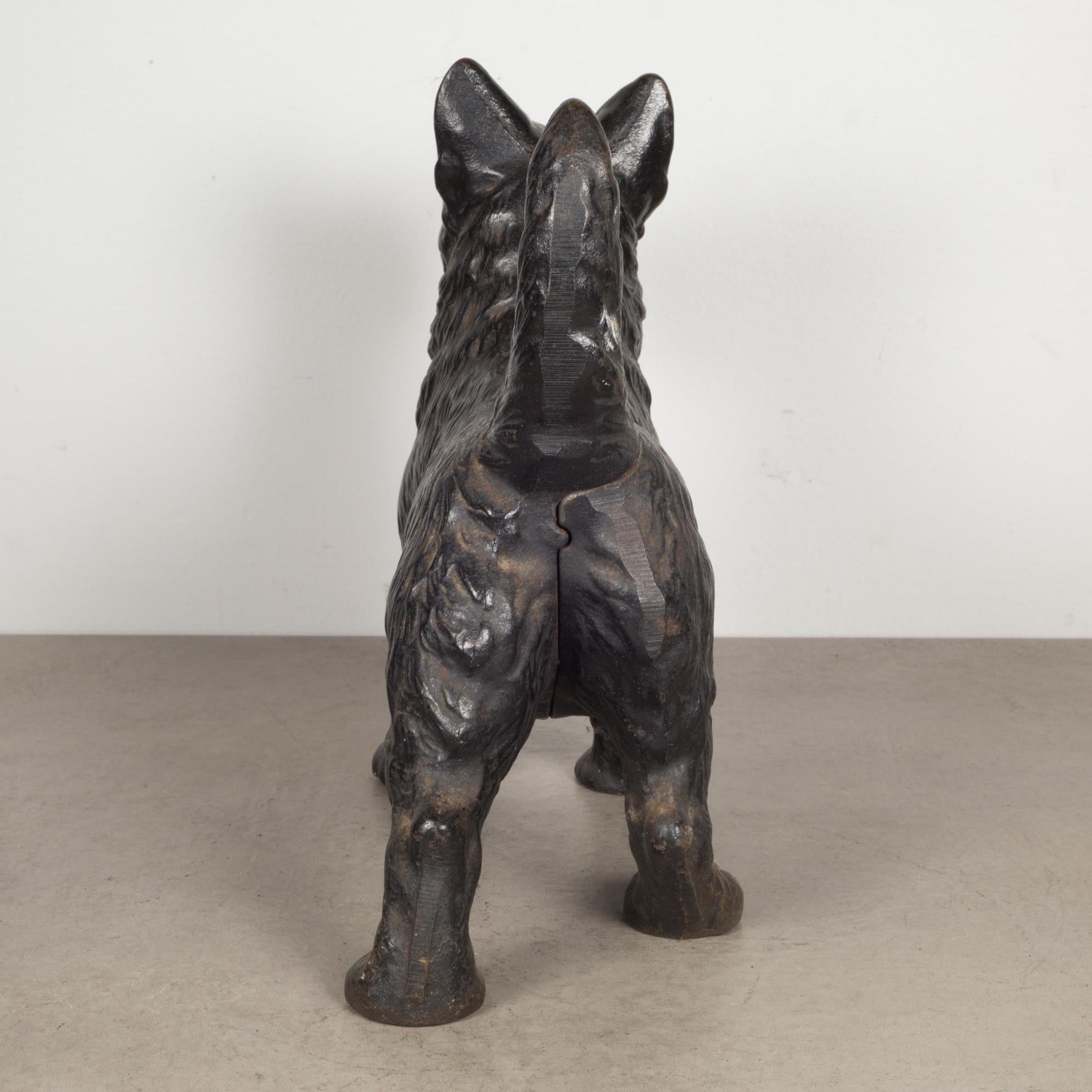 Early 20th Century Cast Iron Scotty Dog by Hubley, circa 1910-1940 2