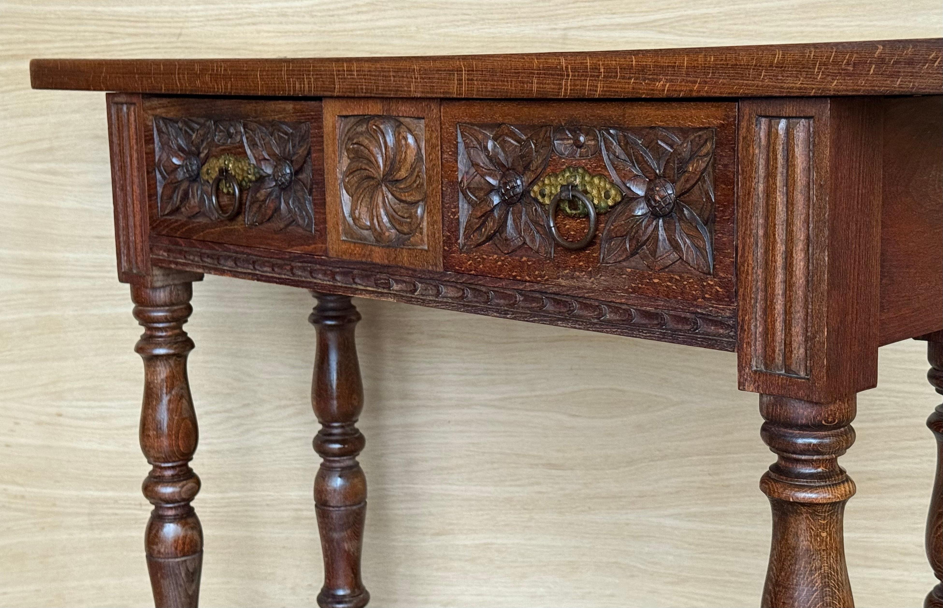 Early 20th Century Catalan Spanish Carved Walnut Console Table with Two Drawers For Sale 6