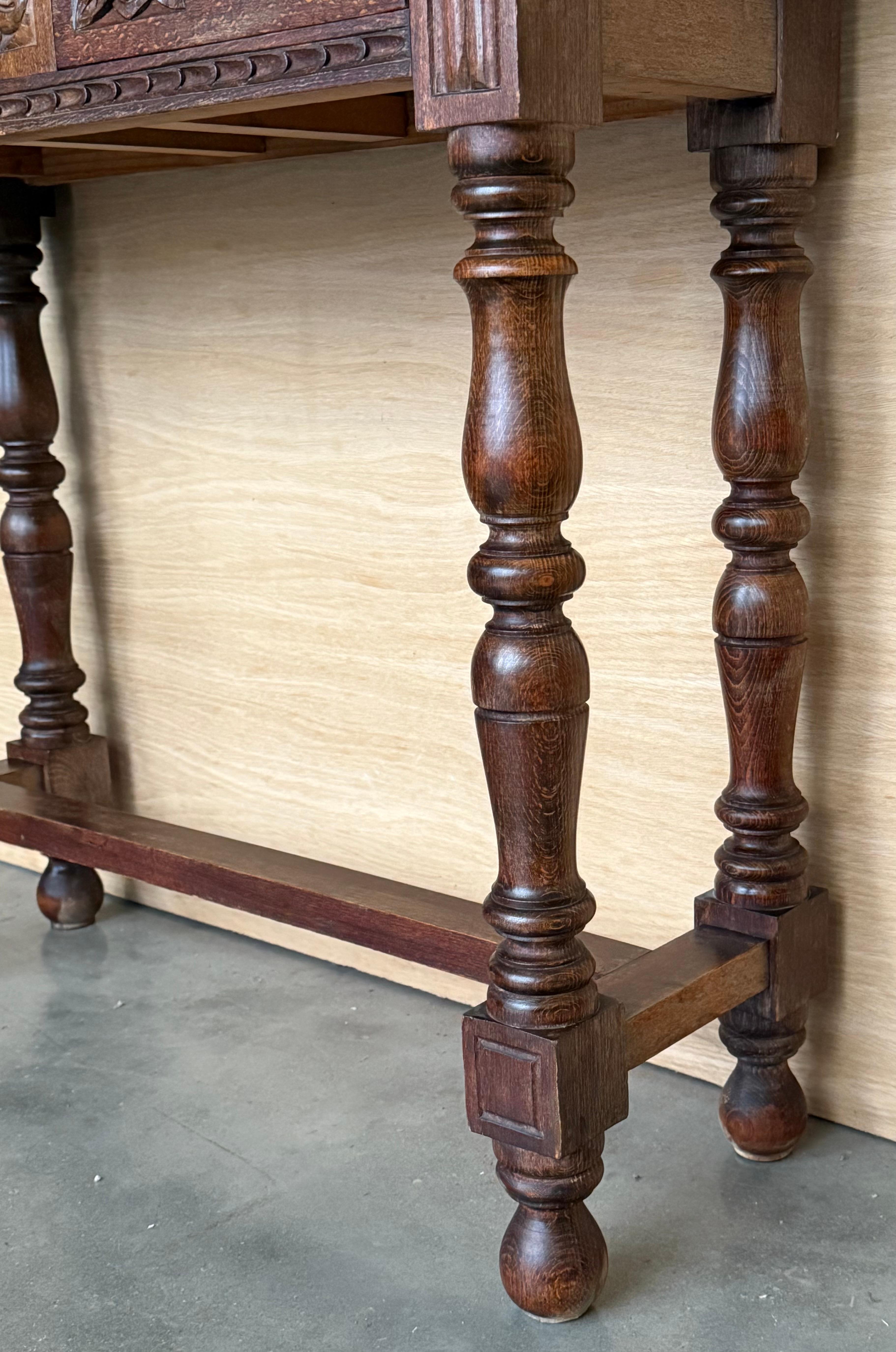 Early 20th Century Catalan Spanish Carved Walnut Console Table with Two Drawers For Sale 9