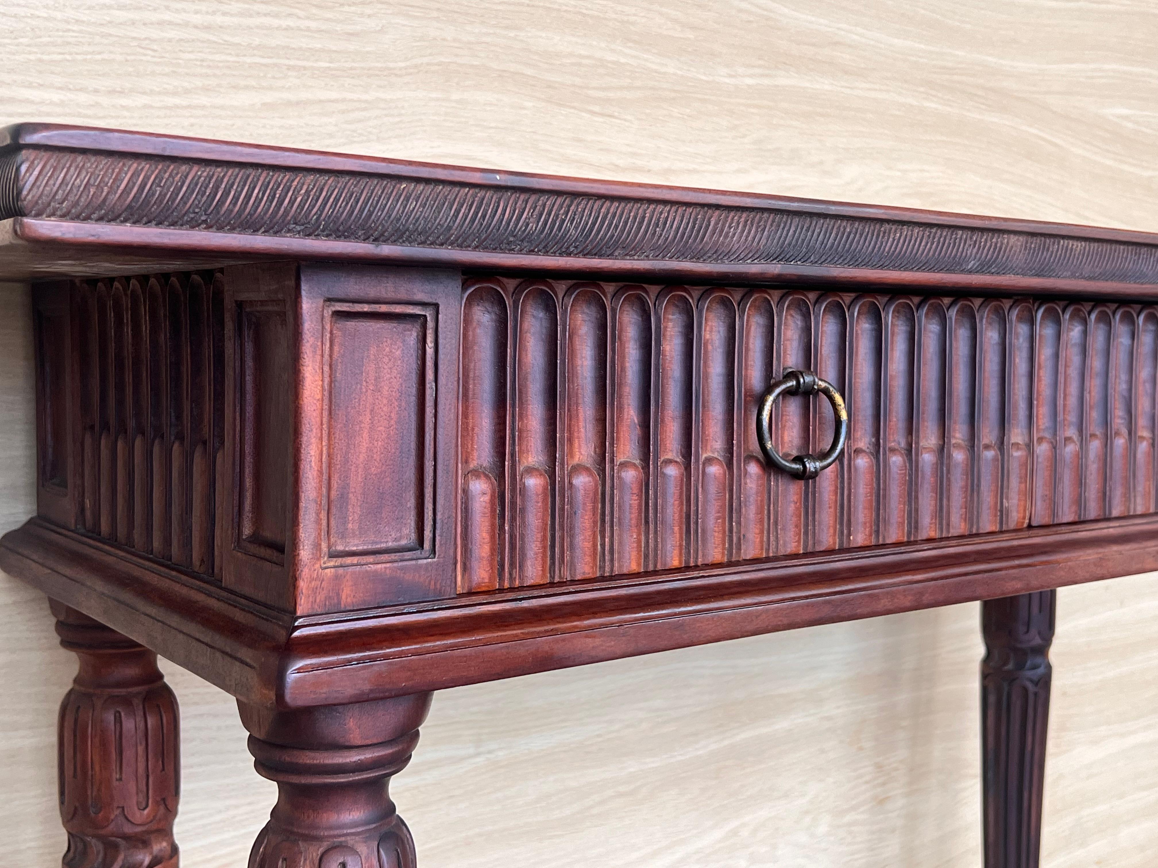 Early 20th Century Catalan Spanish Carved Walnut Console Table with Two Drawers For Sale 12