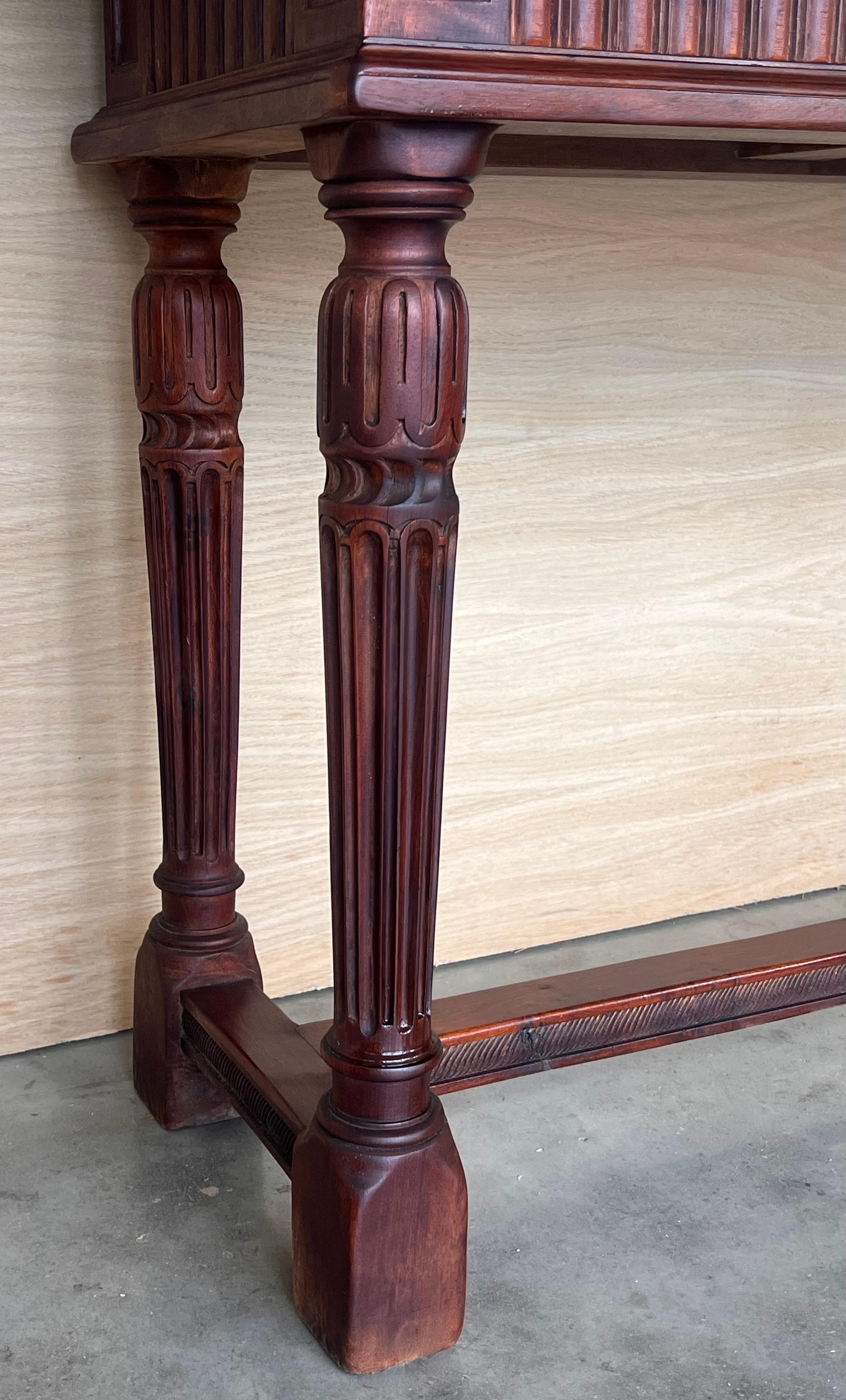 Early 20th Century Catalan Spanish Carved Walnut Console Table with Two Drawers For Sale 13