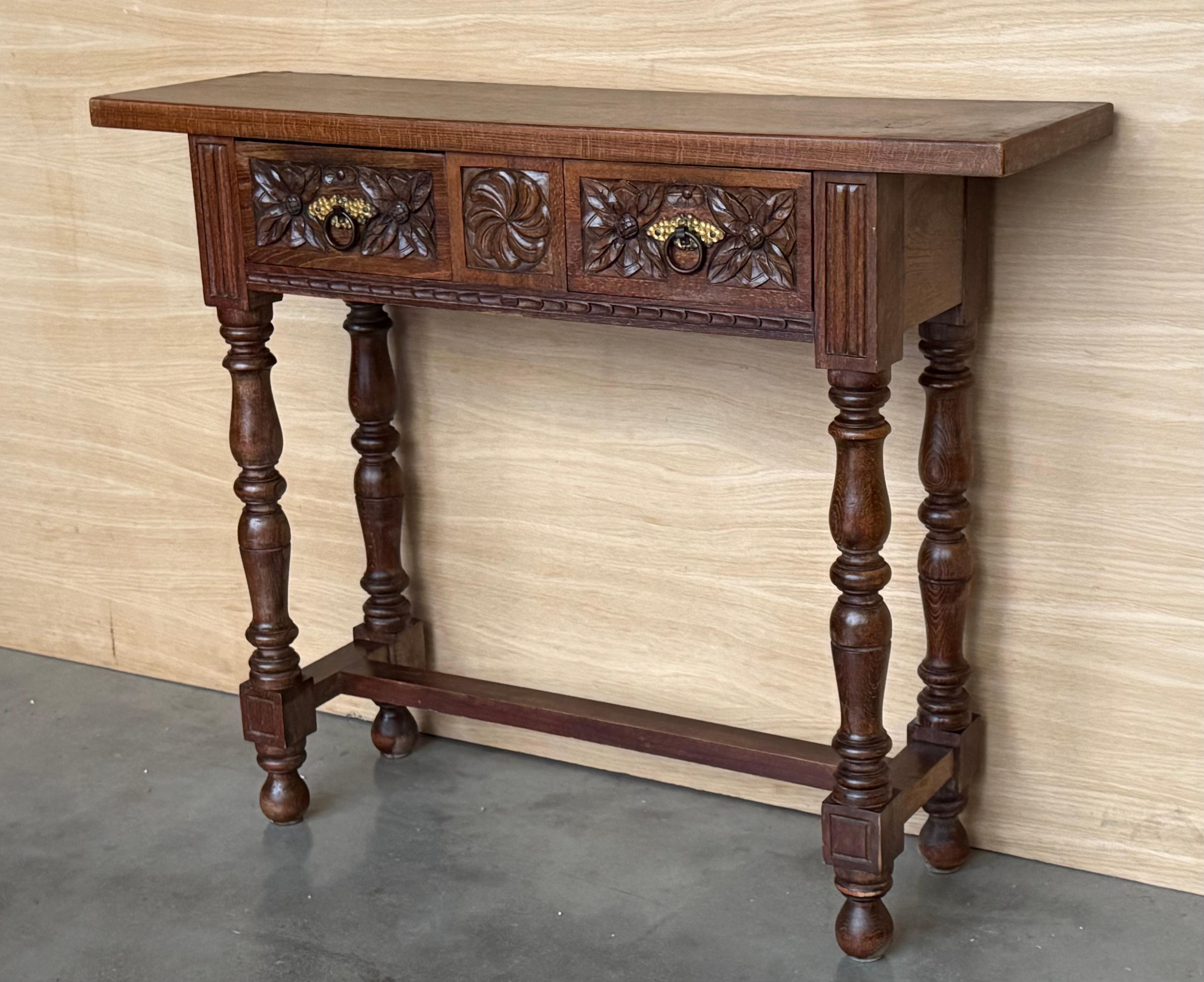 Baroque Early 20th Century Catalan Spanish Carved Walnut Console Table with Two Drawers For Sale
