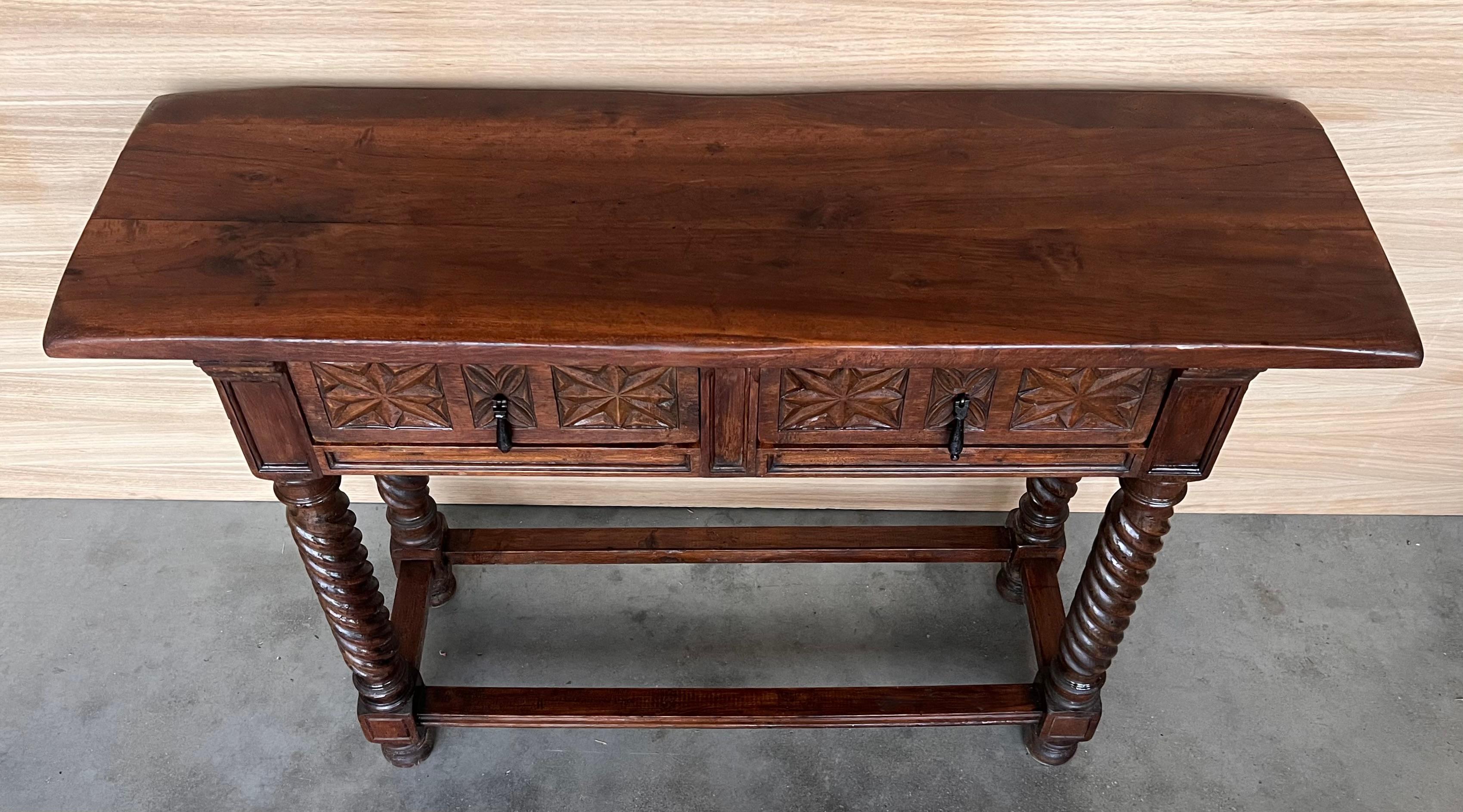 Early 20th Century Catalan Spanish Carved Walnut Console Table with Two Drawers For Sale 2