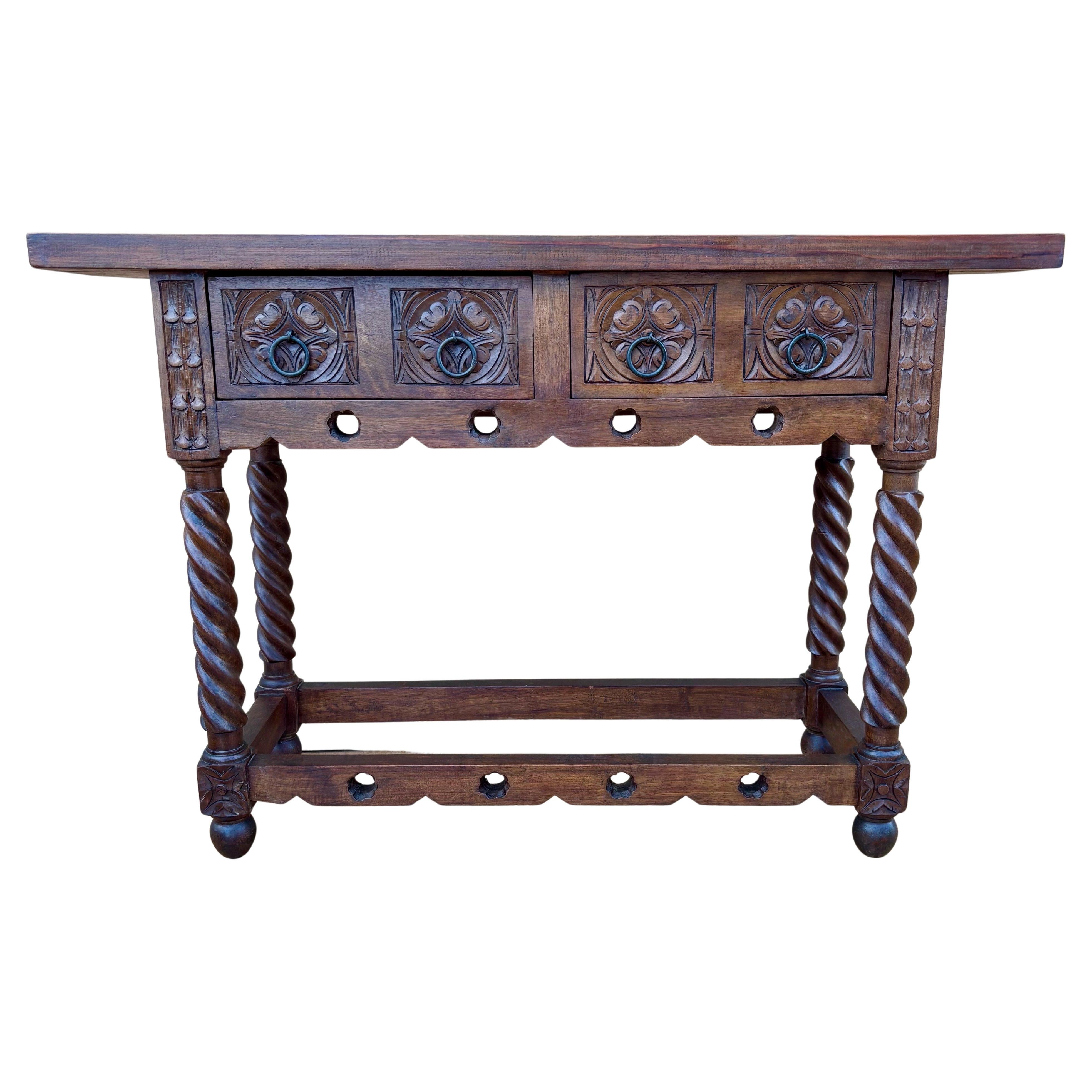 Early 20th Century Catalan Spanish Carved Walnut Wood Console Table For Sale