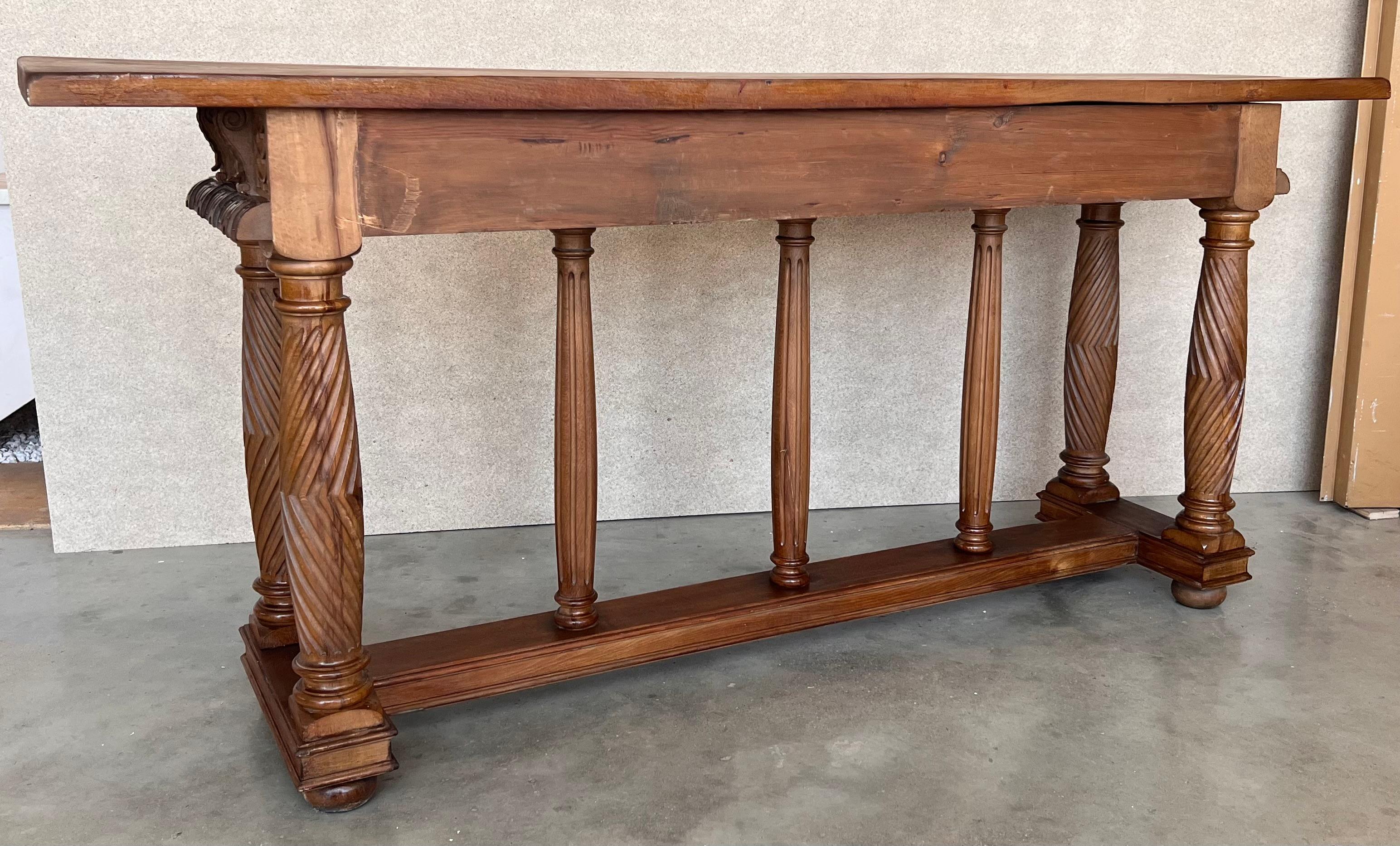 Early 20th Century Catalan Spanish Hand Carved Walnut Console Table 11