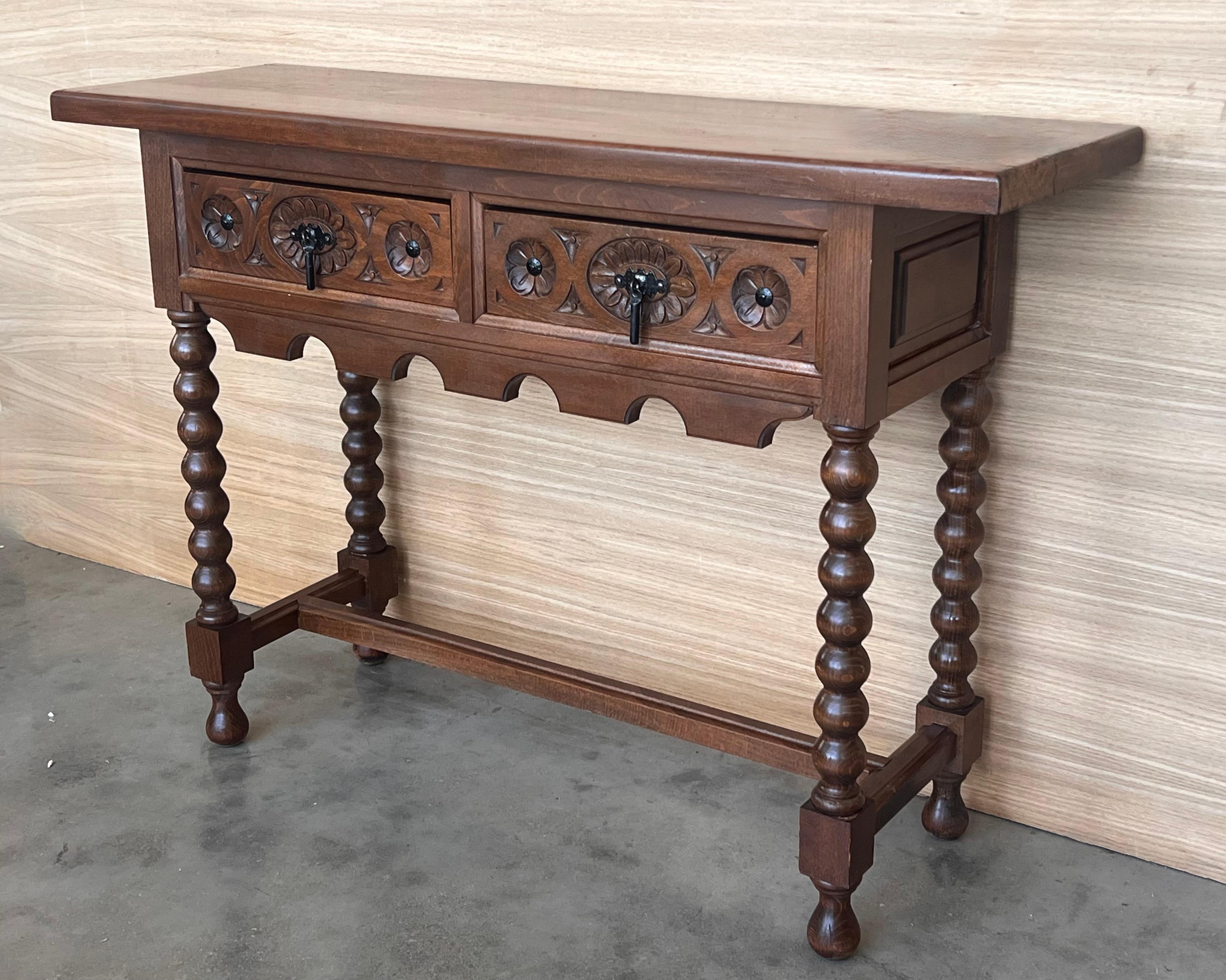 Early 20th Century Catalan Spanish Hand Carved Walnut Console Table 2